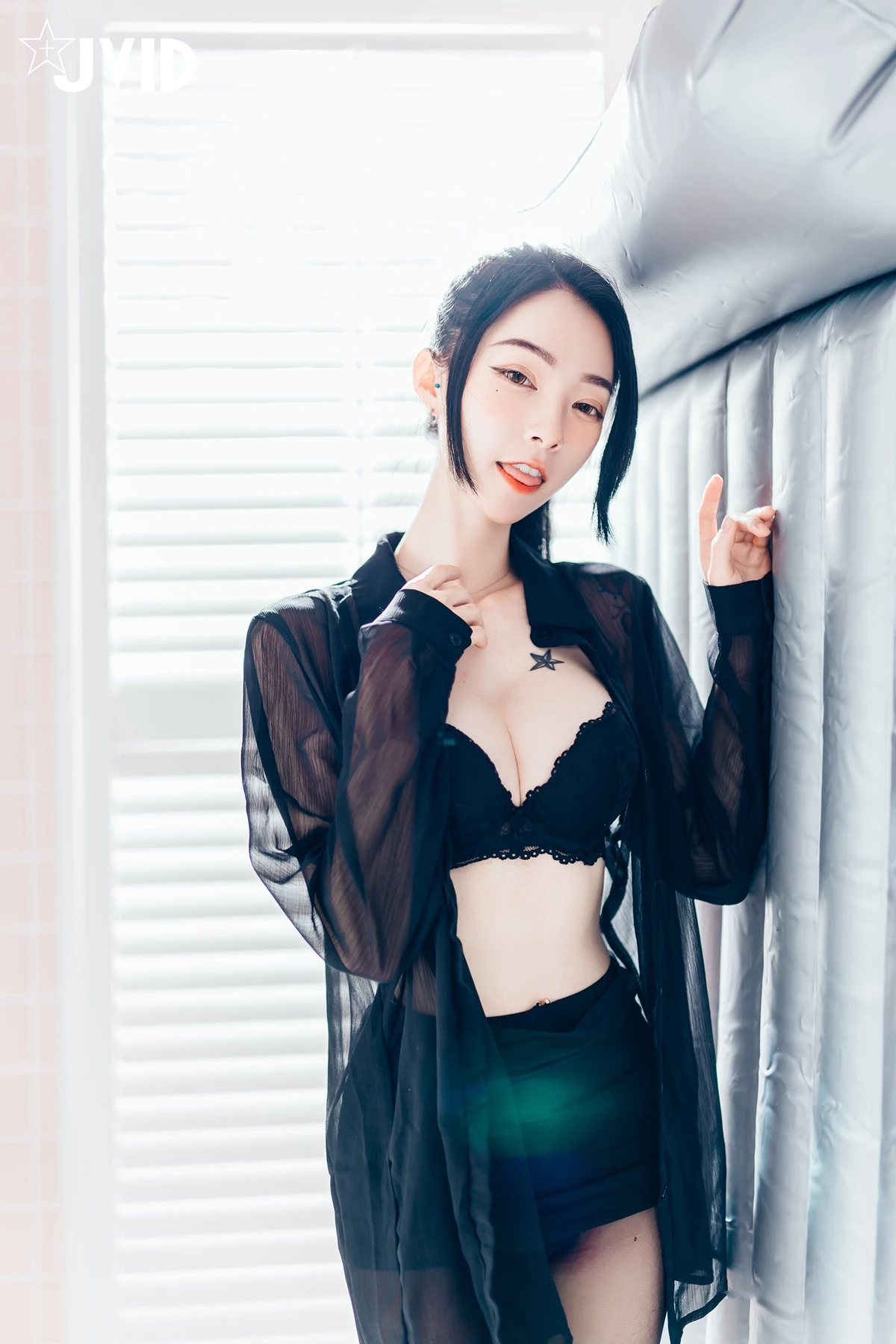 COS03A011_33.webp.webp COS03A011 33.webp