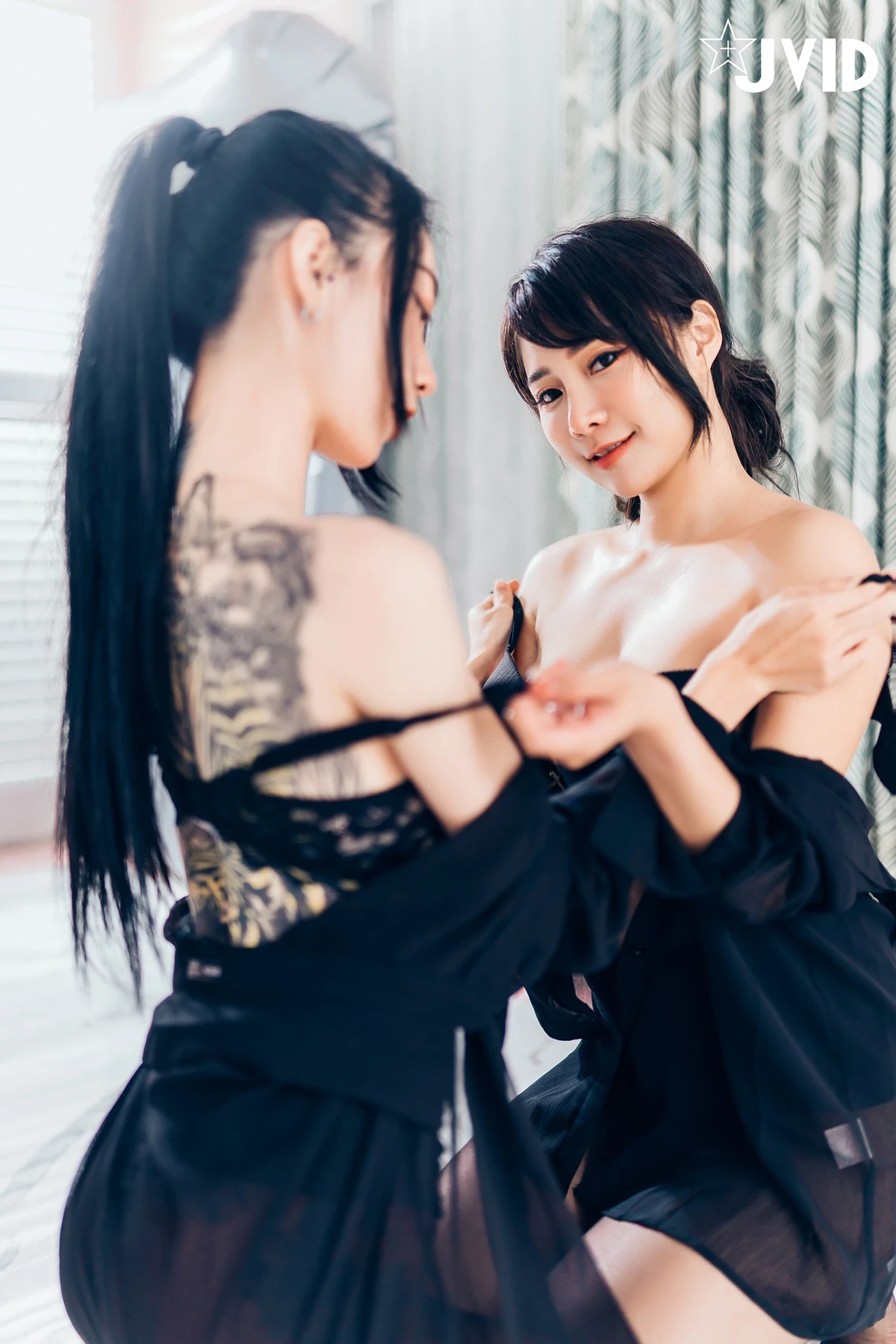 COS03A011_48.webp.webp COS03A011 48.webp