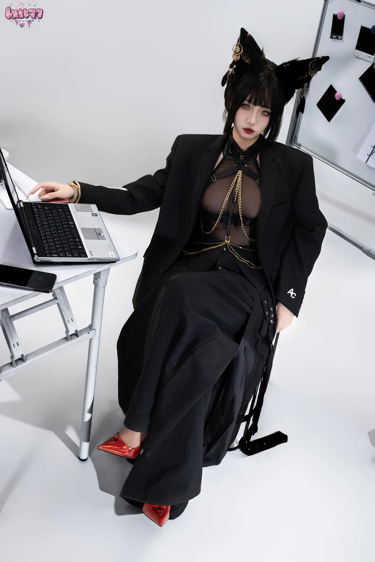 COS03L038_15.webp.webp COS03L038 15.webp