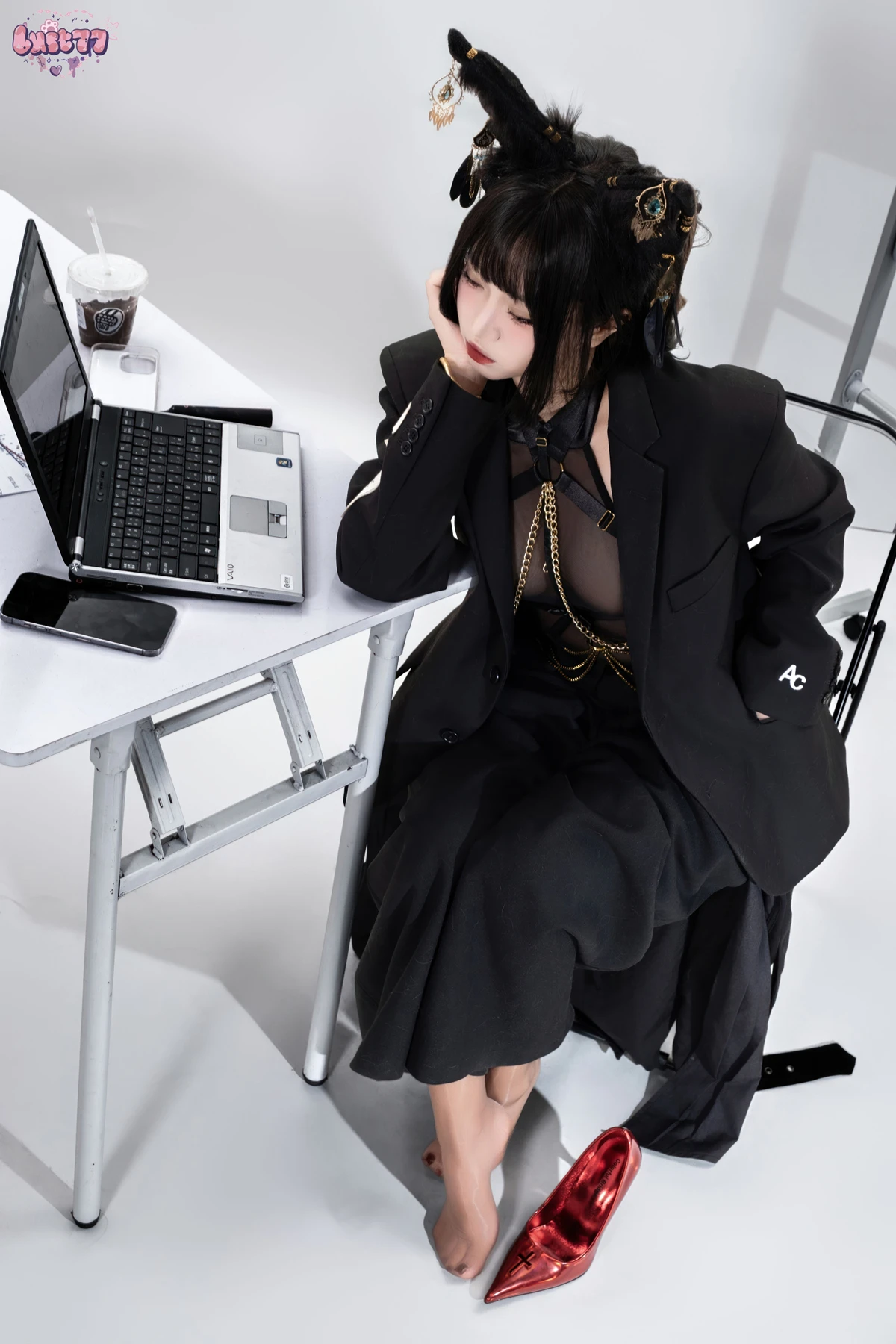 COS03L038_8.webp.webp COS03L038 8.webp