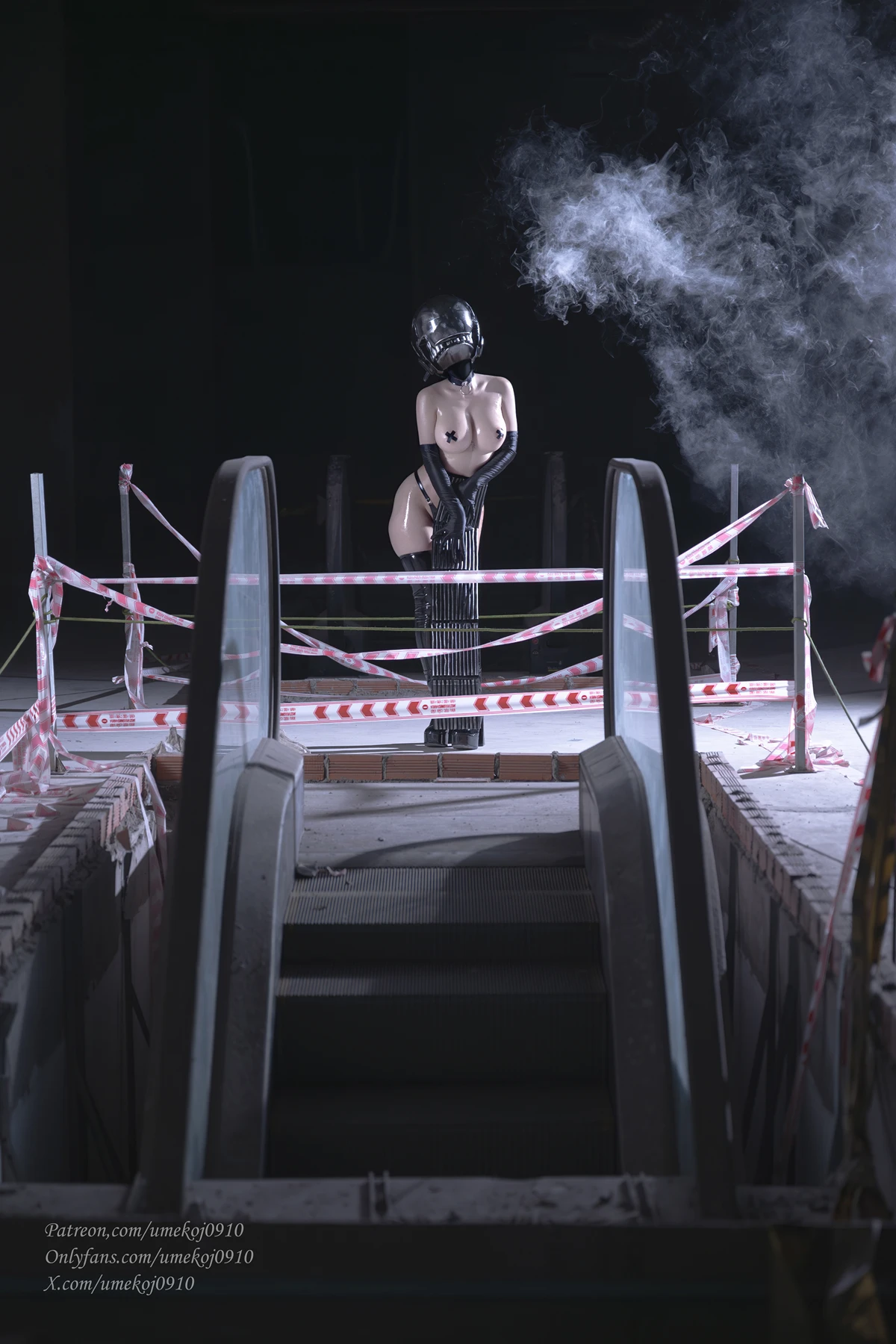 COS03Y013_50.webp.webp COS03Y013 50.webp