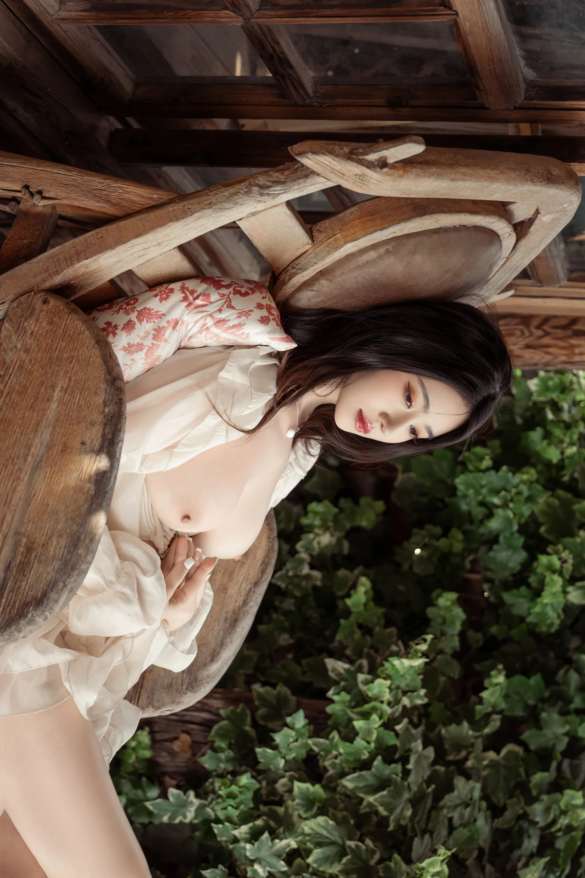 COS03Y014_32.webp.webp COS03Y014 32.webp