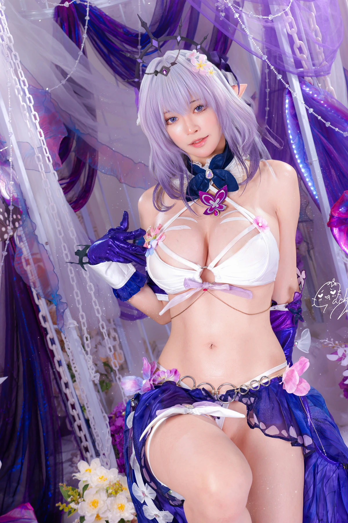 COS03Y019_31.webp.webp COS03Y019 31.webp