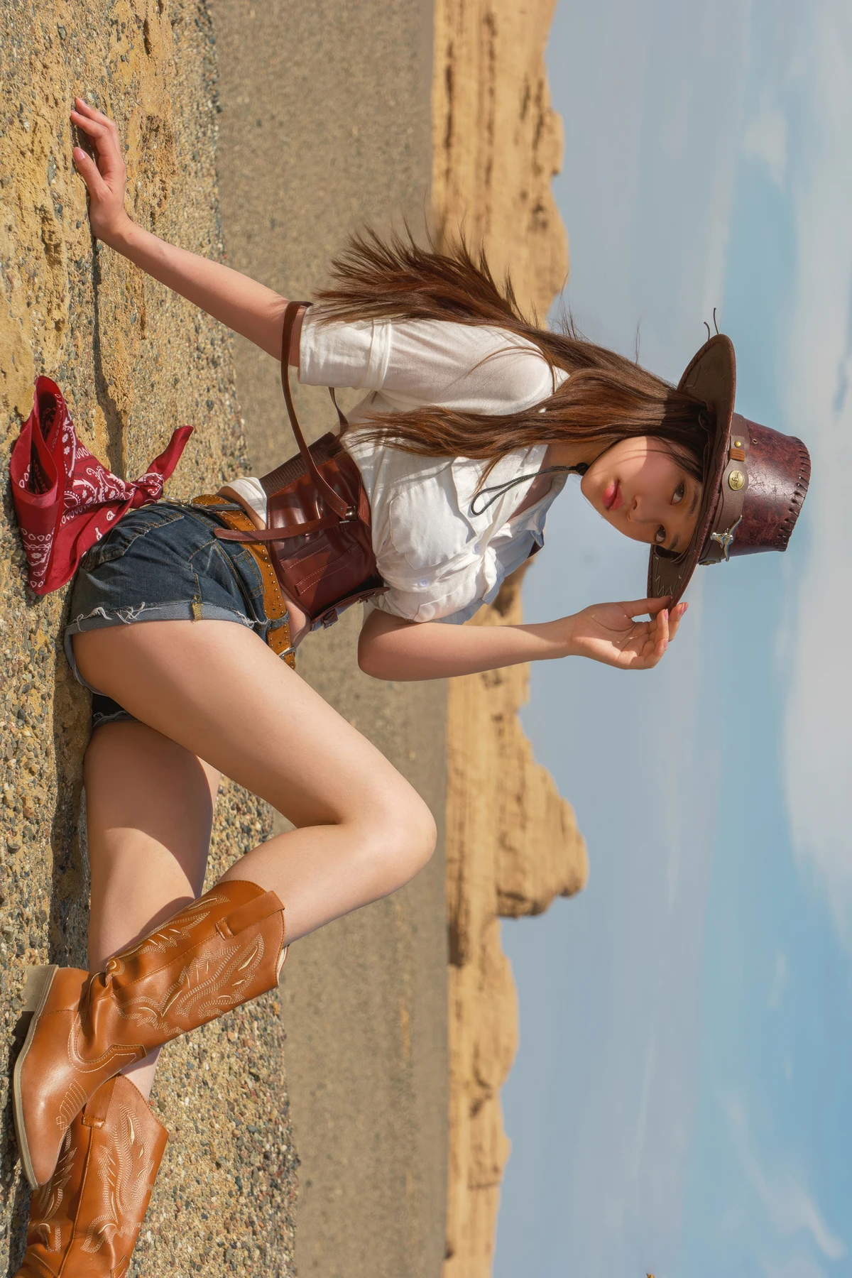 COS03Y021_5.webp.webp COS03Y021 5.webp