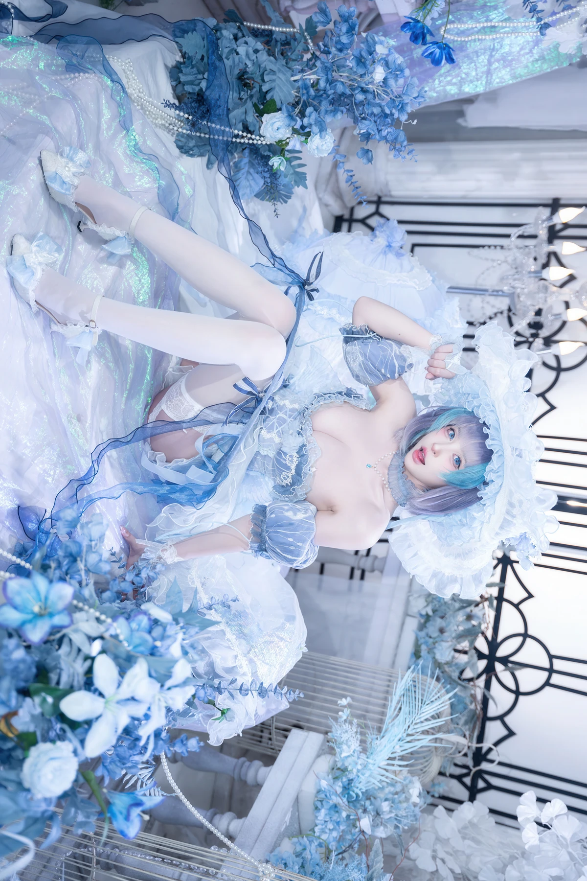 COS03Y024_12.webp.webp COS03Y024 12.webp