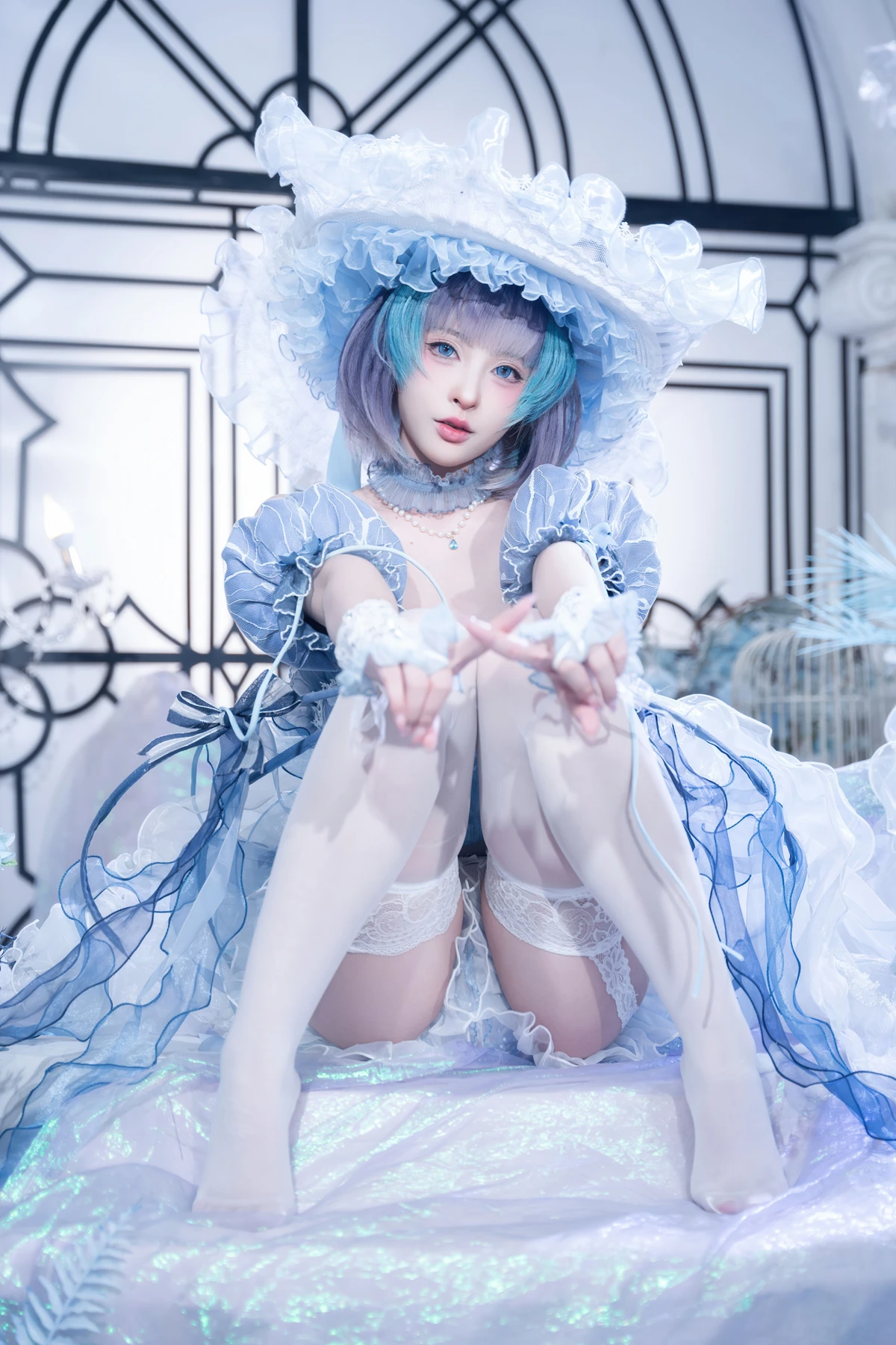 COS03Y024_25.webp.webp COS03Y024 25.webp