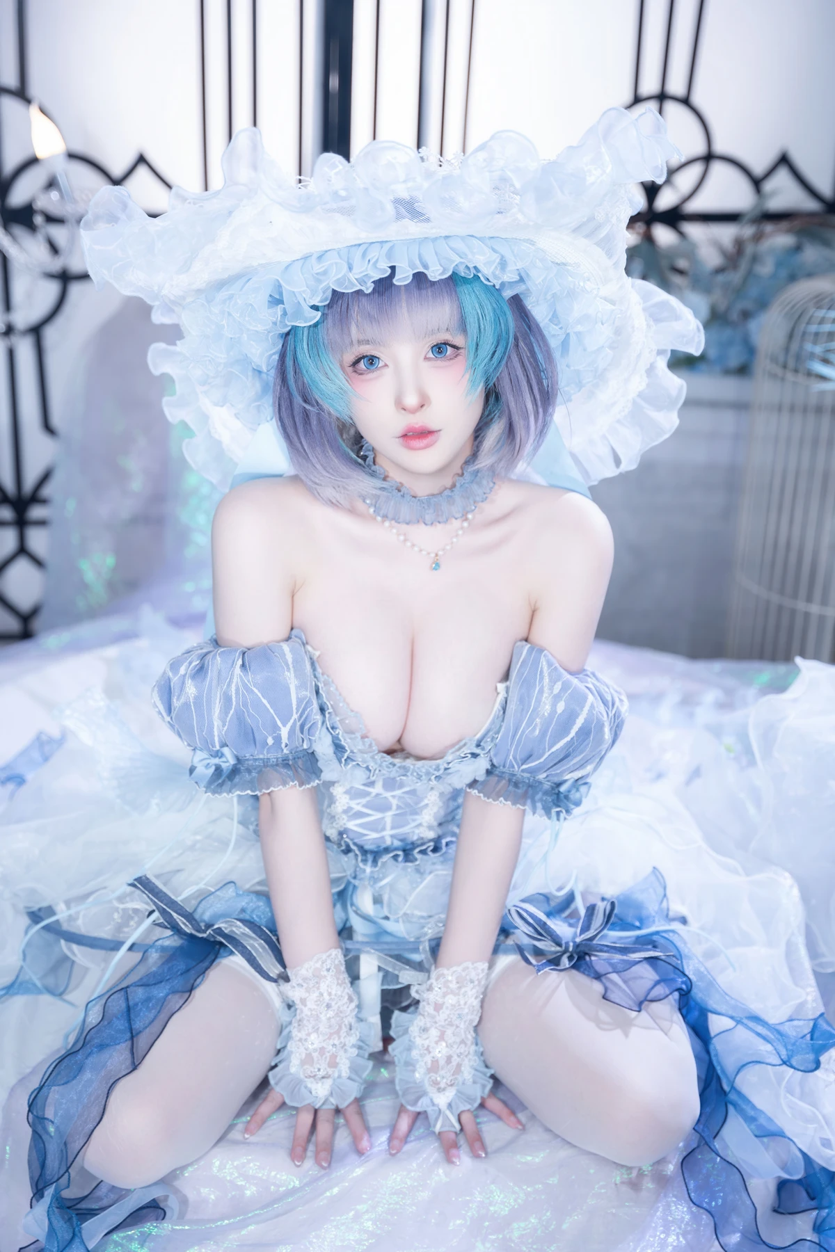 COS03Y024_32.webp.webp COS03Y024 32.webp