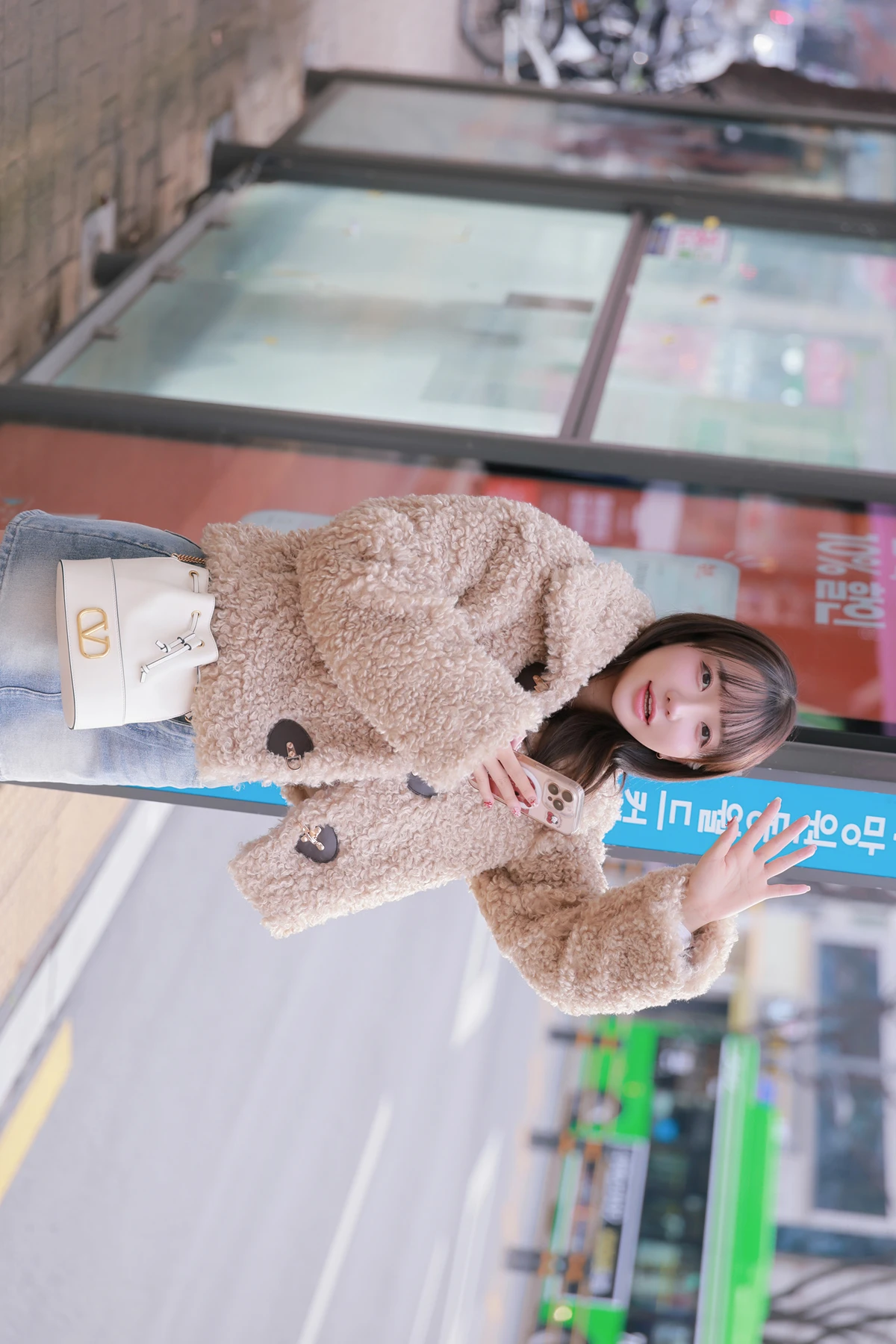 KOR03B003_8.webp.webp KOR03B003 8.webp