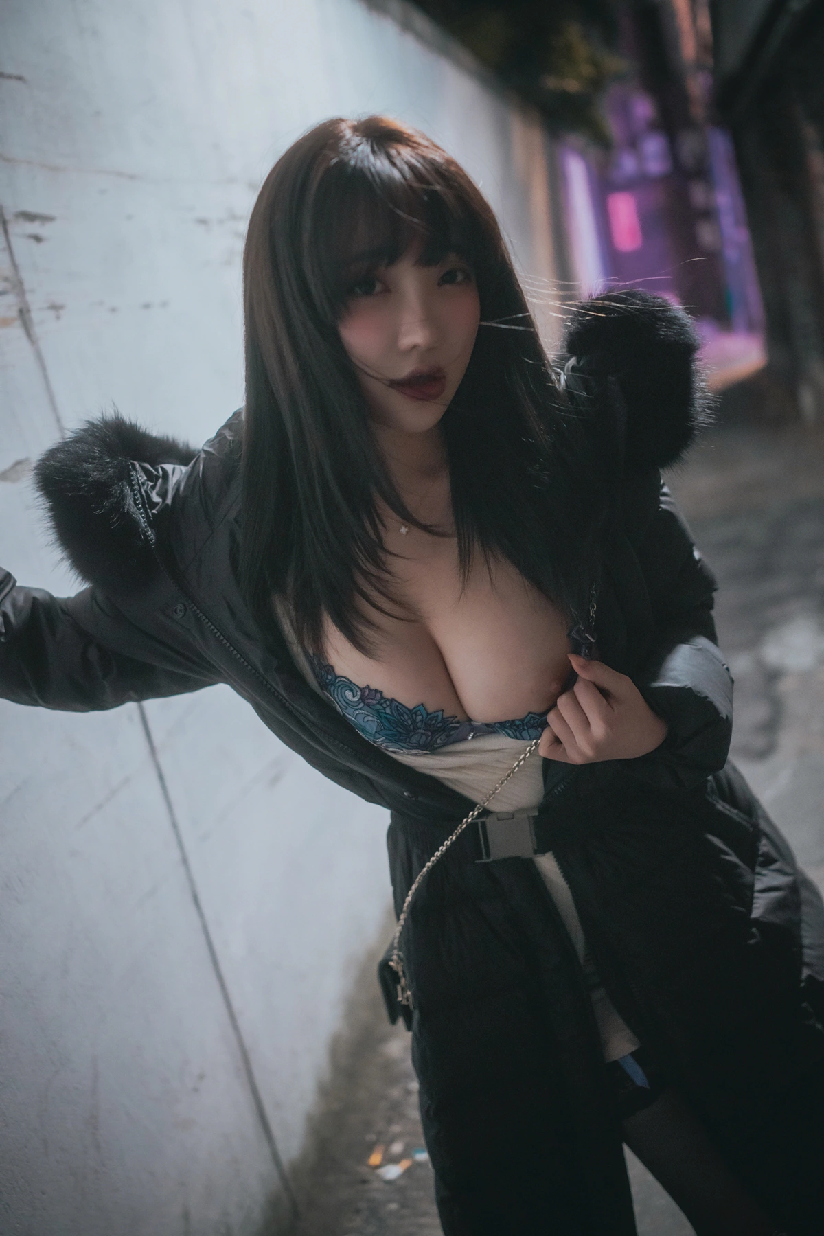 KOR03E031_11.webp.webp KOR03E031 11.webp