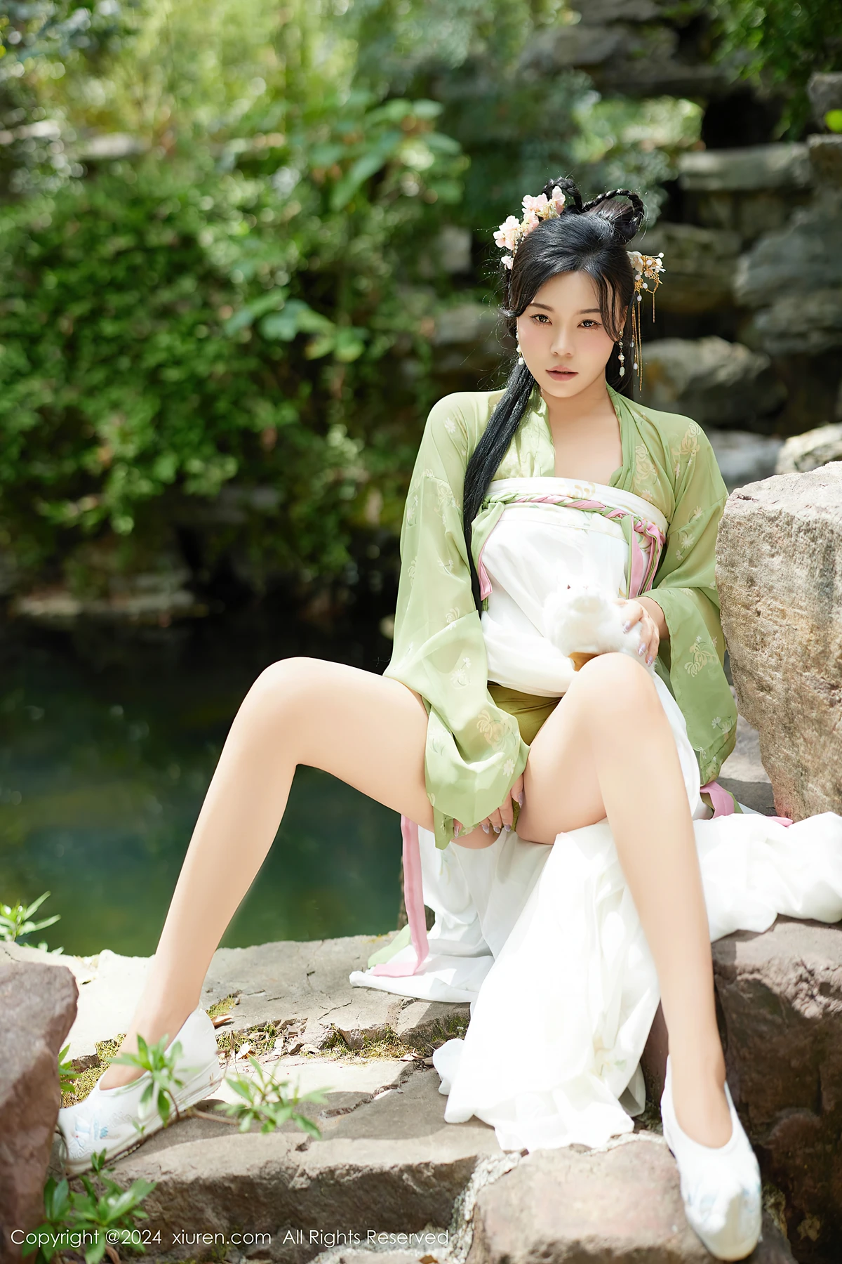 REN03F011_14.webp.webp REN03F011 14.webp