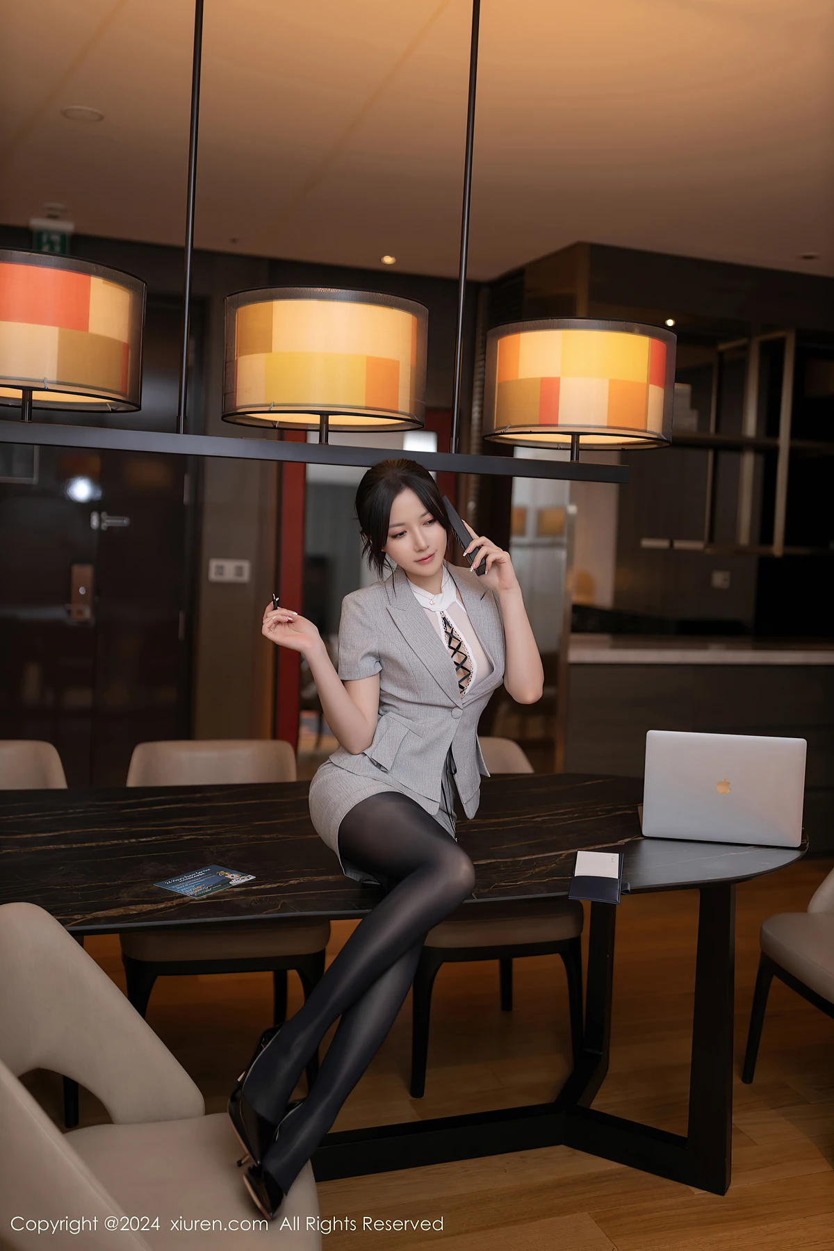 REN03L036_11.webp.webp REN03L036 11.webp