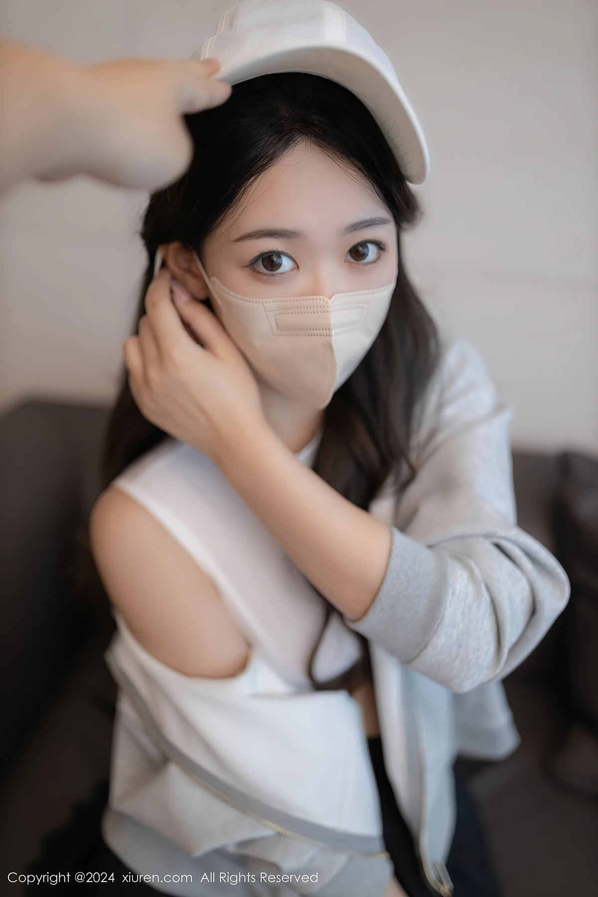 REN03O015_14.webp.webp REN03O015 14.webp