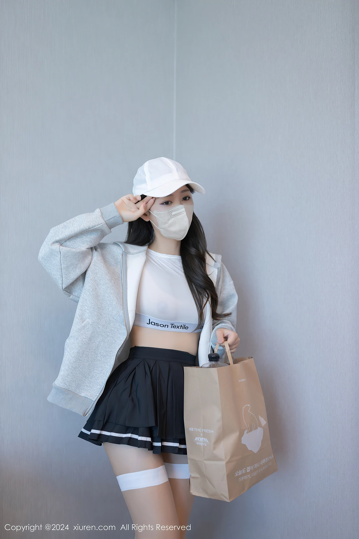 REN03O015_7.webp.webp REN03O015 7.webp