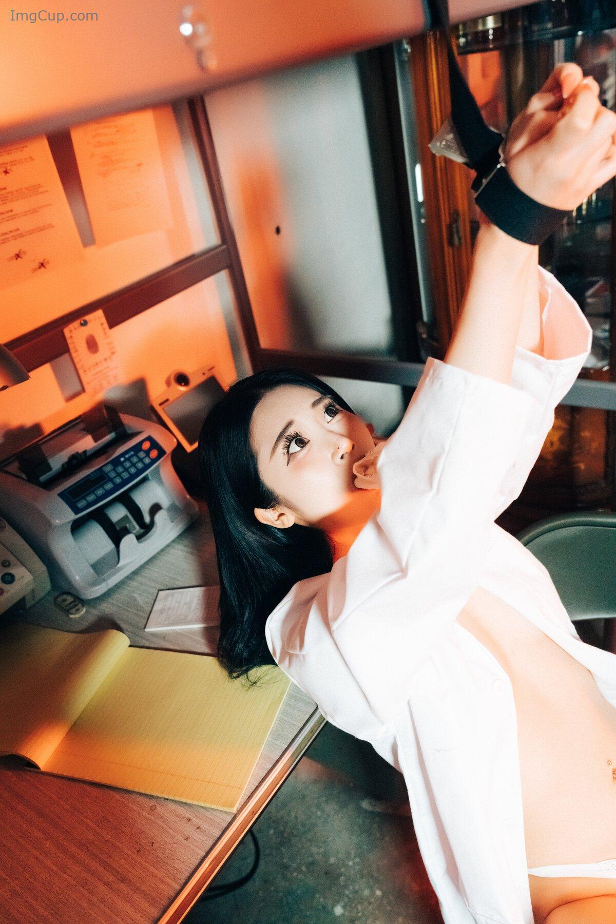 1775786625_243_Loozy-Bomi-보미-–-Secret-Treatment-A.jpg 1775786625 243 Loozy Bomi 보미 – Secret Treatment A