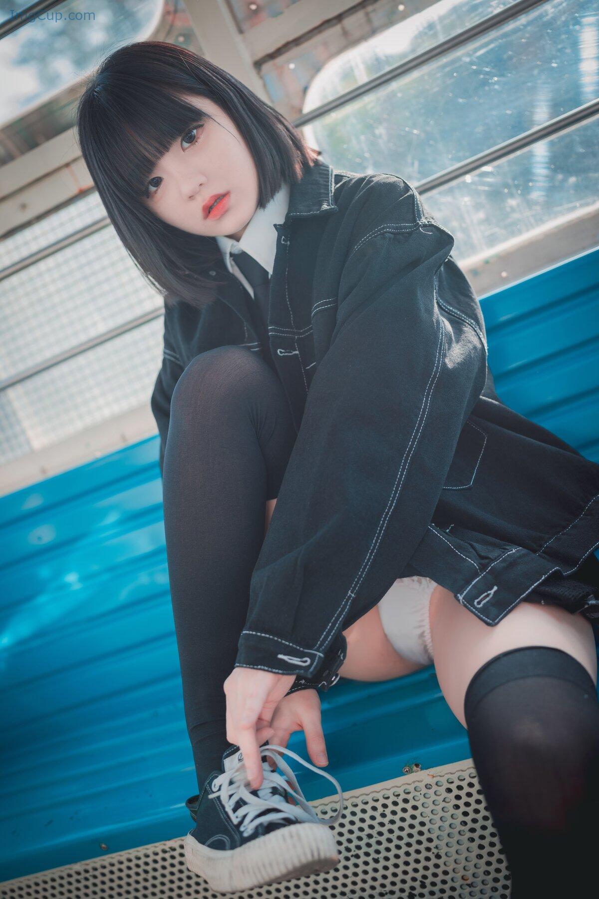 1775801243_192_DJAWA-Jeong-Jenny-정제니-–-Theme-Park-Girl-B.jpg 1775801243 192 DJAWA Jeong Jenny 정제니 – Theme Park Girl B