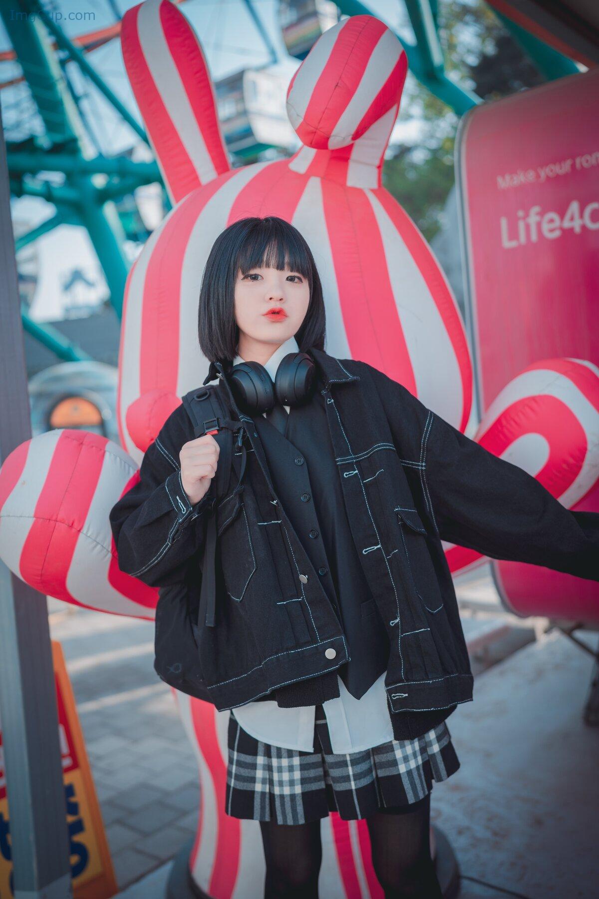 1775801260_54_DJAWA-Jeong-Jenny-정제니-–-Theme-Park-Girl-B.jpg 1775801260 54 DJAWA Jeong Jenny 정제니 – Theme Park Girl B