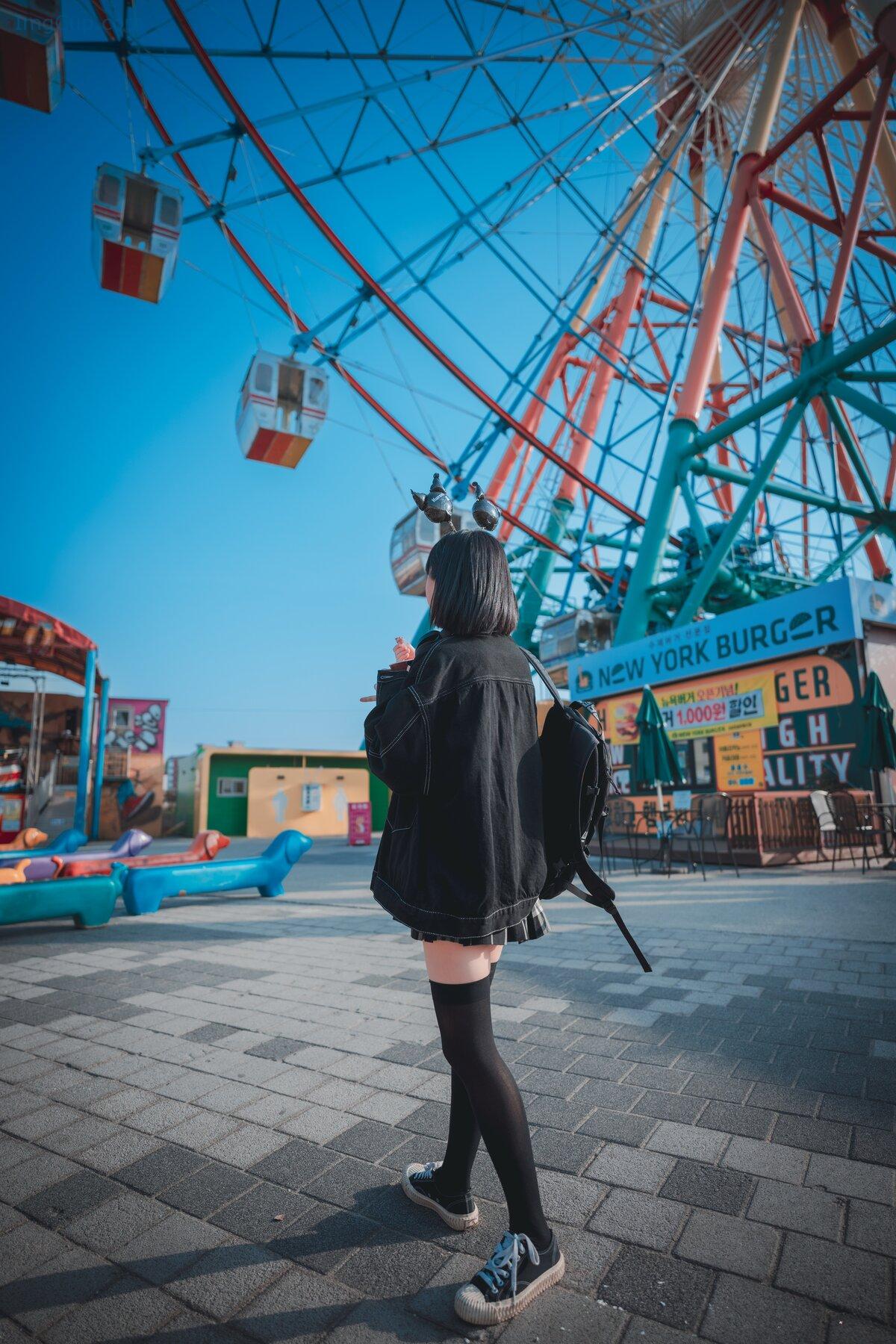 1775801288_784_DJAWA-Jeong-Jenny-정제니-–-Theme-Park-Girl-B.jpg 1775801288 784 DJAWA Jeong Jenny 정제니 – Theme Park Girl B