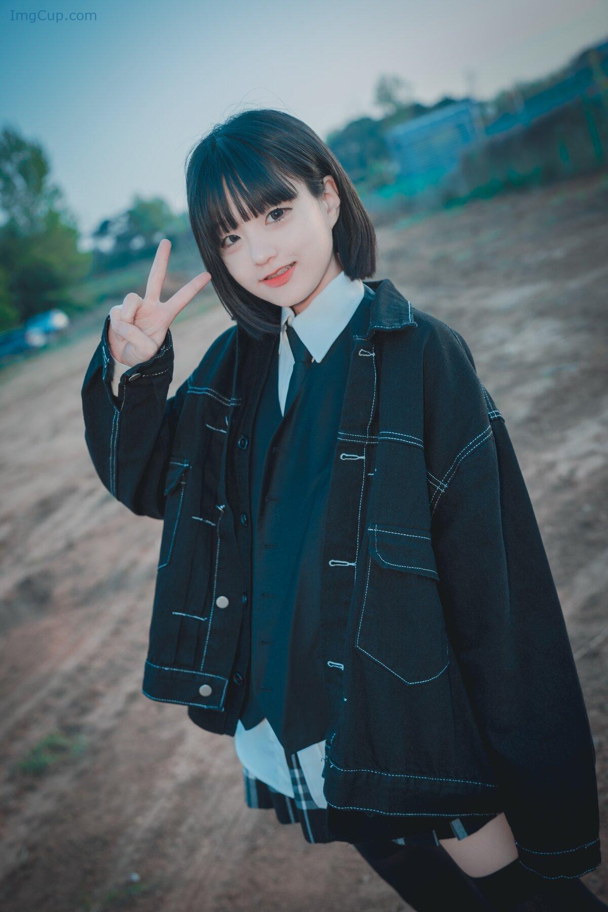 1775801306_752_DJAWA-Jeong-Jenny-정제니-–-Theme-Park-Girl-B.jpg 1775801306 752 DJAWA Jeong Jenny 정제니 – Theme Park Girl B