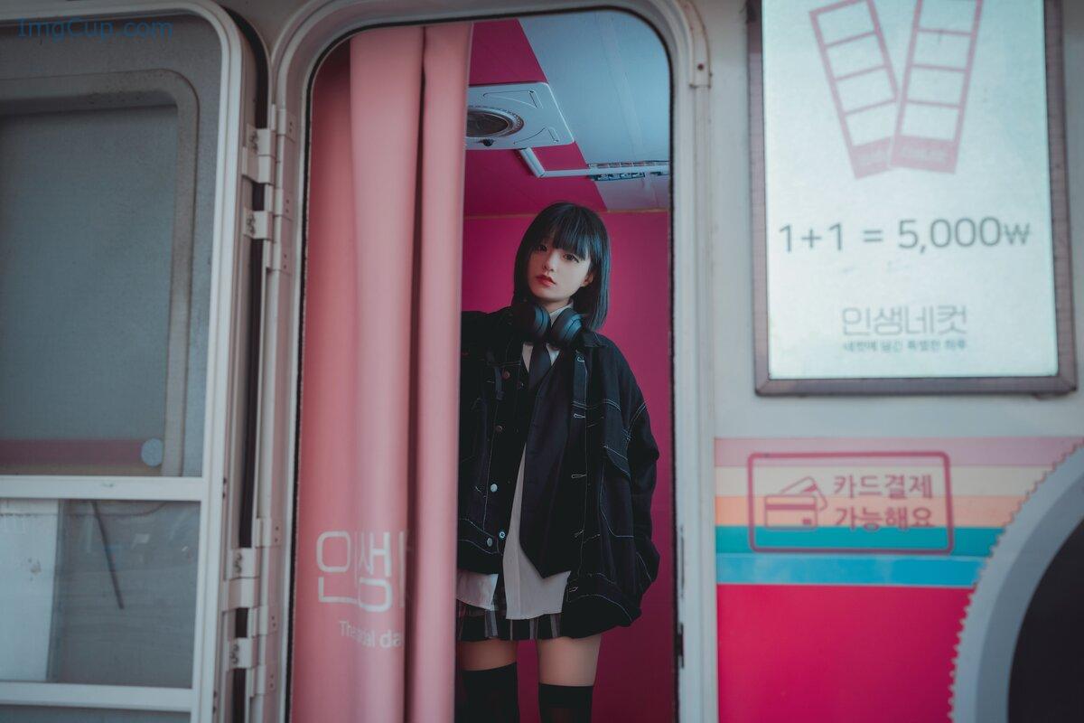 1775801310_134_DJAWA-Jeong-Jenny-정제니-–-Theme-Park-Girl-B.jpg 1775801310 134 DJAWA Jeong Jenny 정제니 – Theme Park Girl B