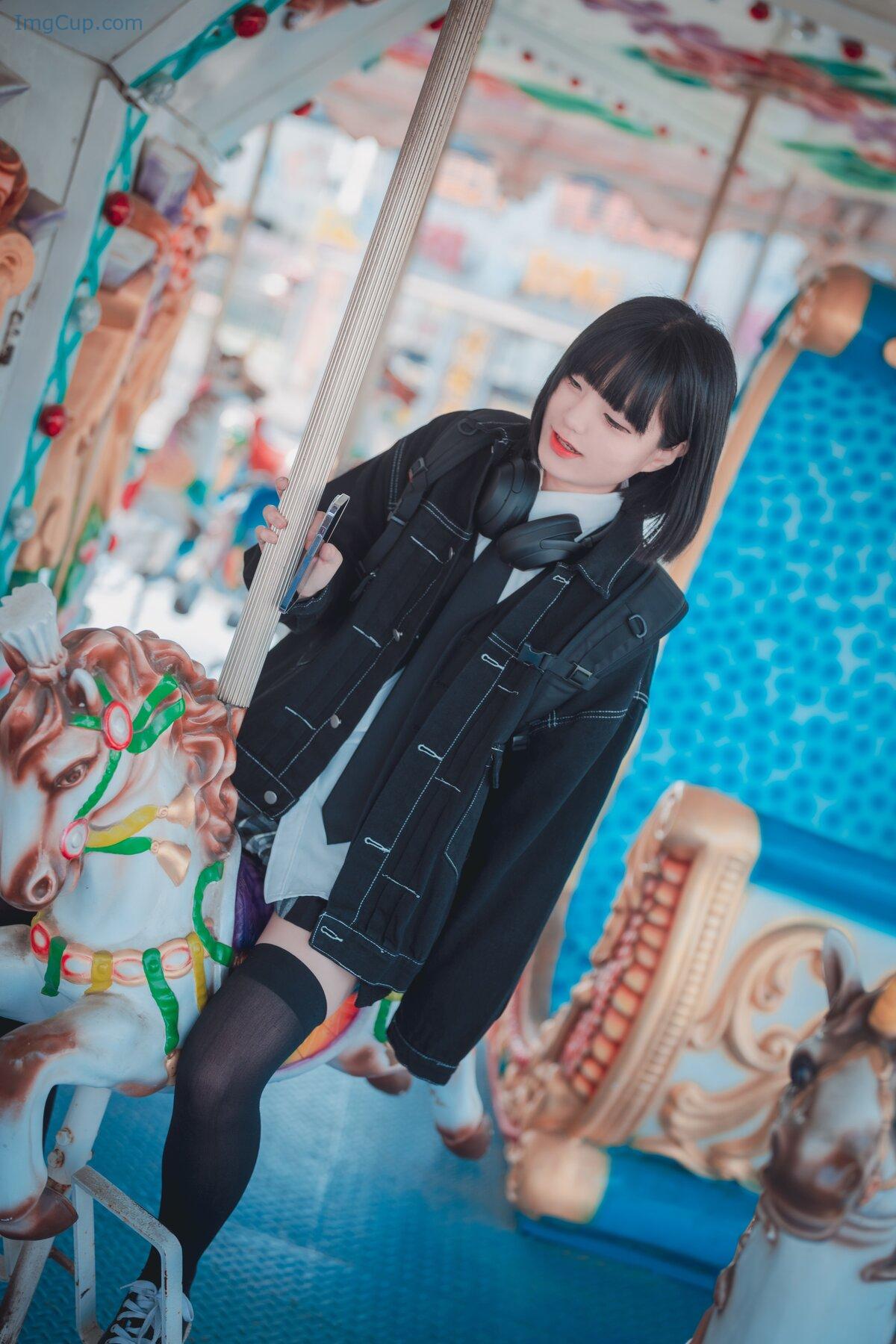 1775804850_830_DJAWA-Jeong-Jenny-정제니-–-Theme-Park-Girl-A.jpg 1775804850 830 DJAWA Jeong Jenny 정제니 – Theme Park Girl A