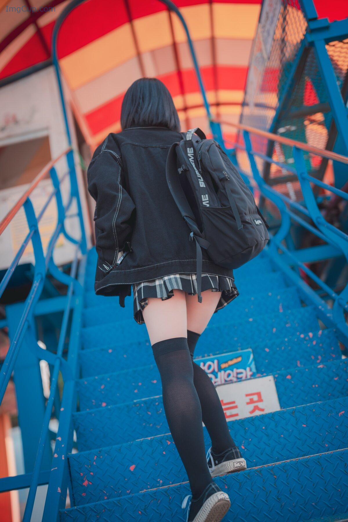 1775804870_567_DJAWA-Jeong-Jenny-정제니-–-Theme-Park-Girl-A.jpg 1775804870 567 DJAWA Jeong Jenny 정제니 – Theme Park Girl A