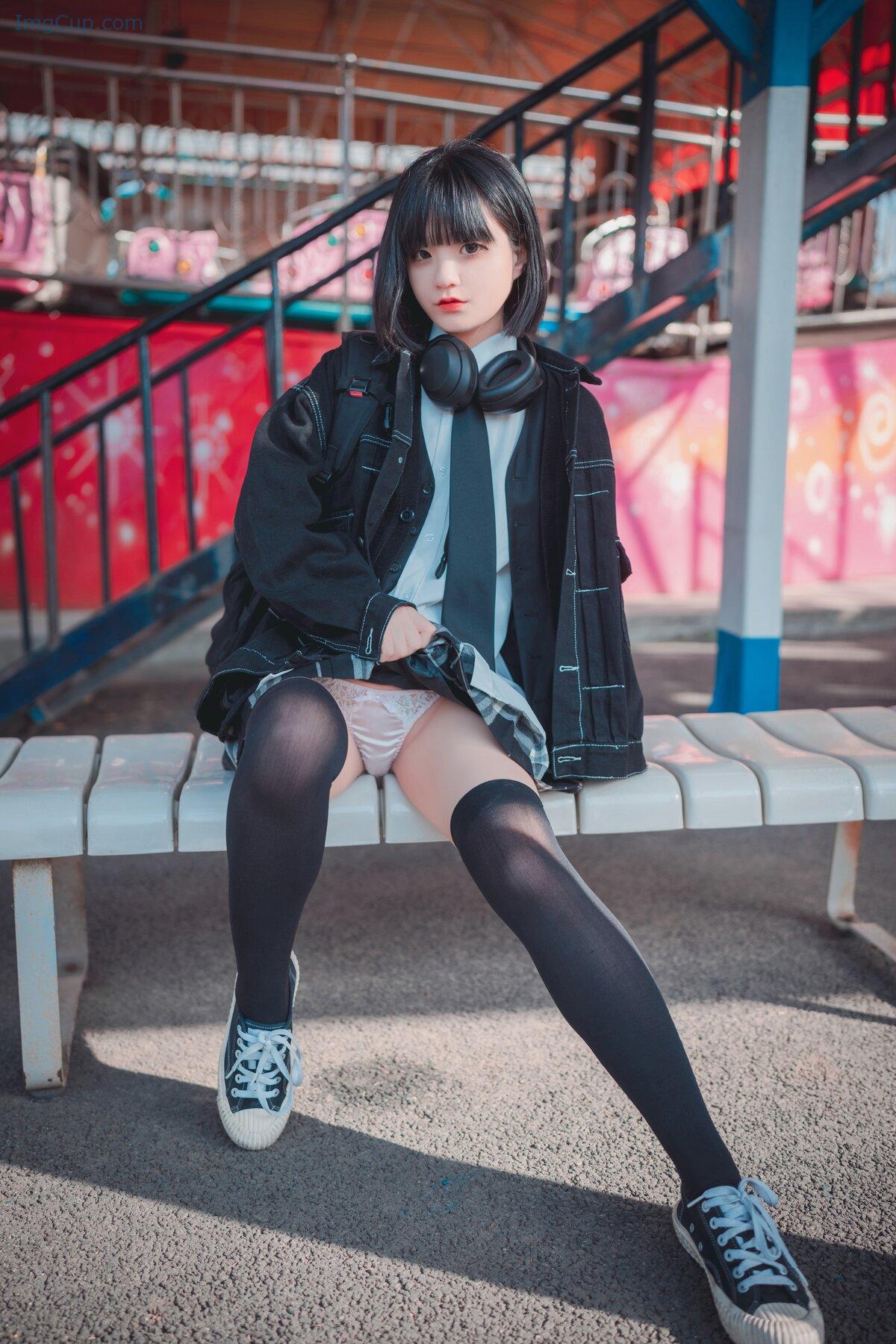 1775804897_113_DJAWA-Jeong-Jenny-정제니-–-Theme-Park-Girl-A.jpg 1775804897 113 DJAWA Jeong Jenny 정제니 – Theme Park Girl A