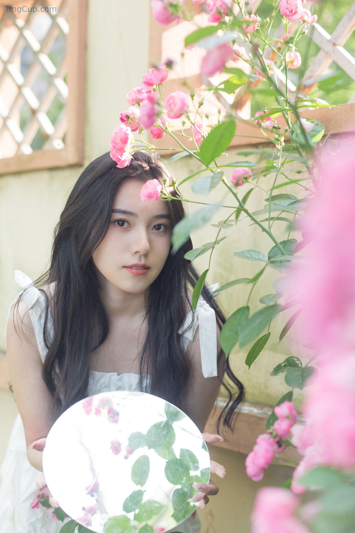 1775810782_980_YiTuYu艺图语-Vol7863-Jing-Jing-Jing.jpg 1775810782 980 YiTuYu艺图语 Vol7863 Jing Jing Jing