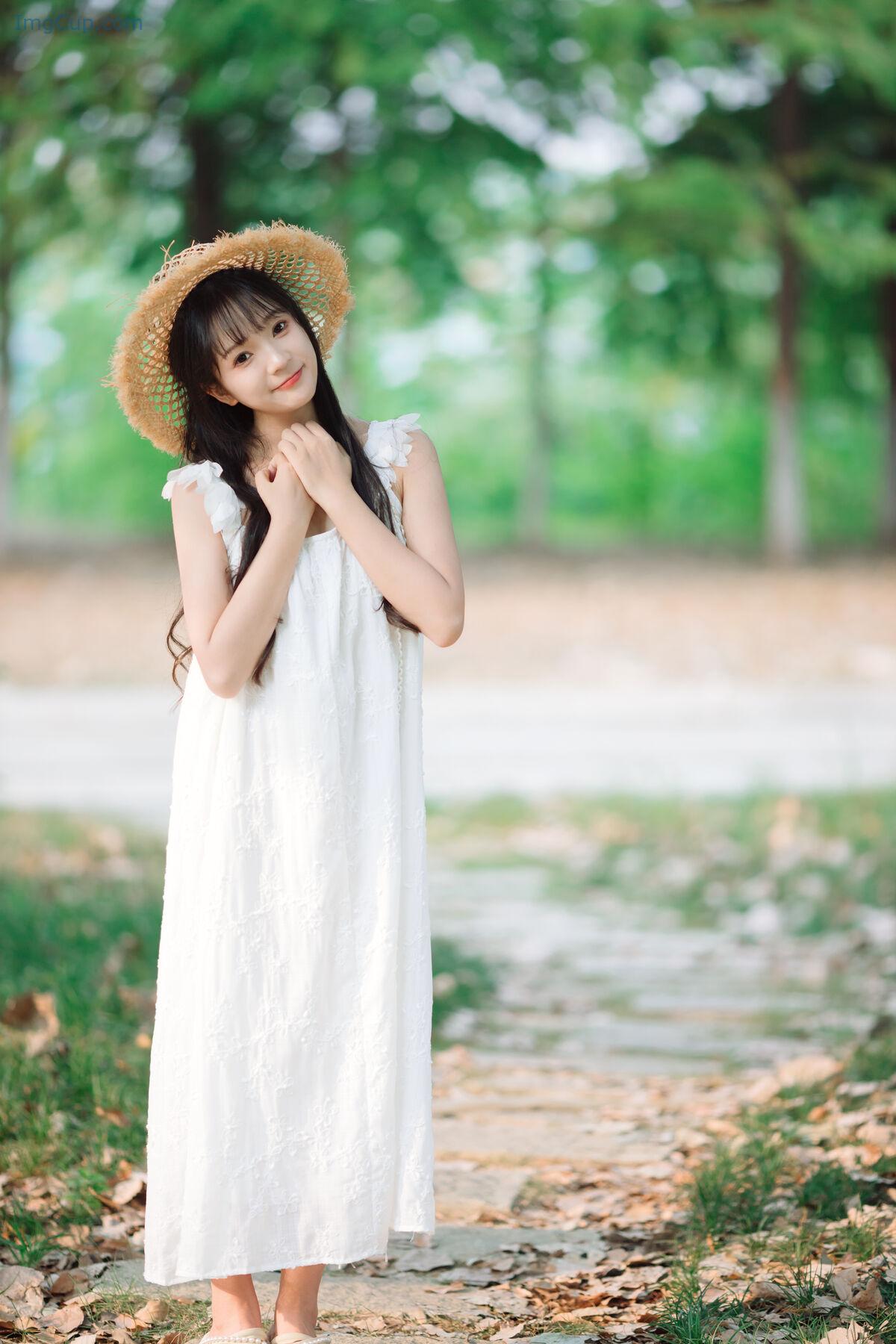 1775825265_198_YiTuYu艺图语-Vol7861-Yu-Pao-Pao.jpg 1775825265 198 YiTuYu艺图语 Vol7861 Yu Pao Pao