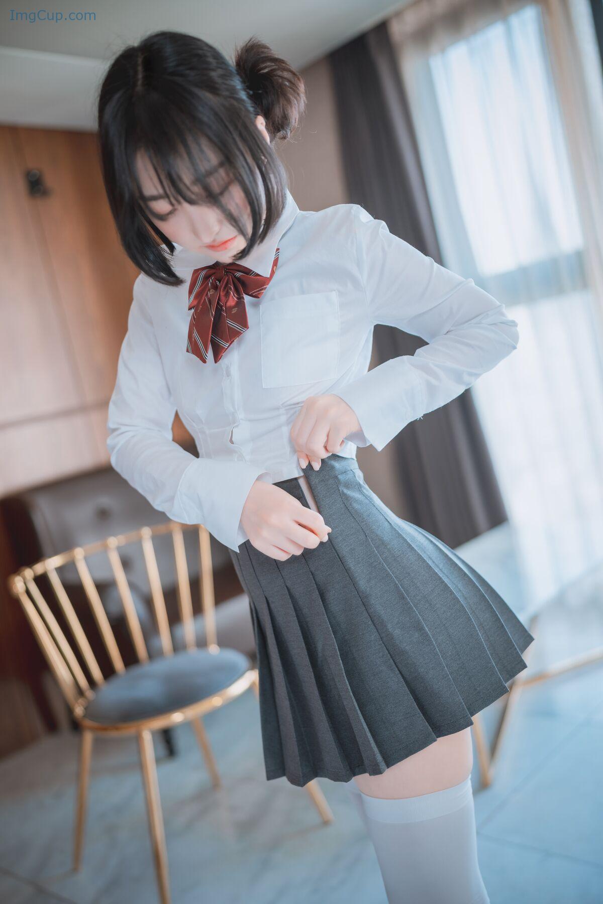 1775871139_477_DJAWA-HaNari-하나리-–-Swimming-Lessons-13-B.jpg 1775871139 477 DJAWA HaNari 하나리 – Swimming Lessons 13 B