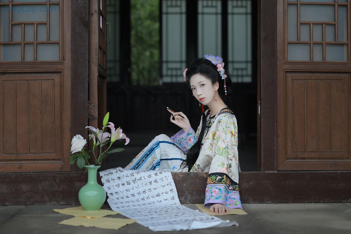 1775876100_950_YiTuYu艺图语-Vol7859-Bie-Qiu-Yue.jpg 1775876100 950 YiTuYu艺图语 Vol7859 Bie Qiu Yue