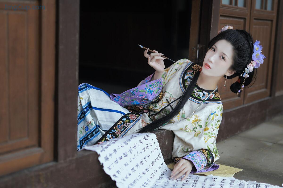 1775876102_704_YiTuYu艺图语-Vol7859-Bie-Qiu-Yue.jpg 1775876102 704 YiTuYu艺图语 Vol7859 Bie Qiu Yue
