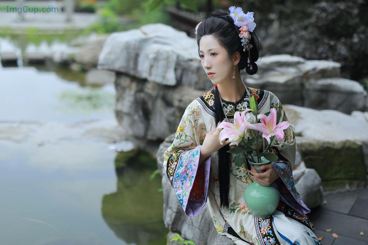 1775876137_251_YiTuYu艺图语-Vol7859-Bie-Qiu-Yue.jpg 1775876137 251 YiTuYu艺图语 Vol7859 Bie Qiu Yue