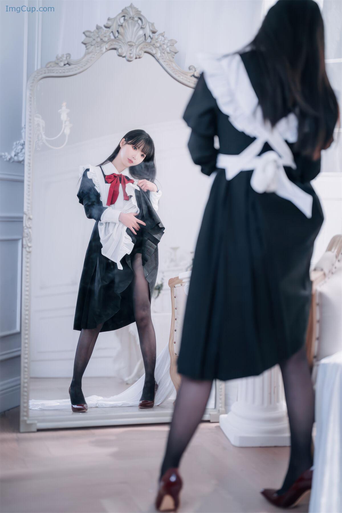 1775876283_572_Coser@面饼仙儿-–-红高跟女仆.jpg 1775876283 572 Coser@面饼仙儿 – 红高跟女仆