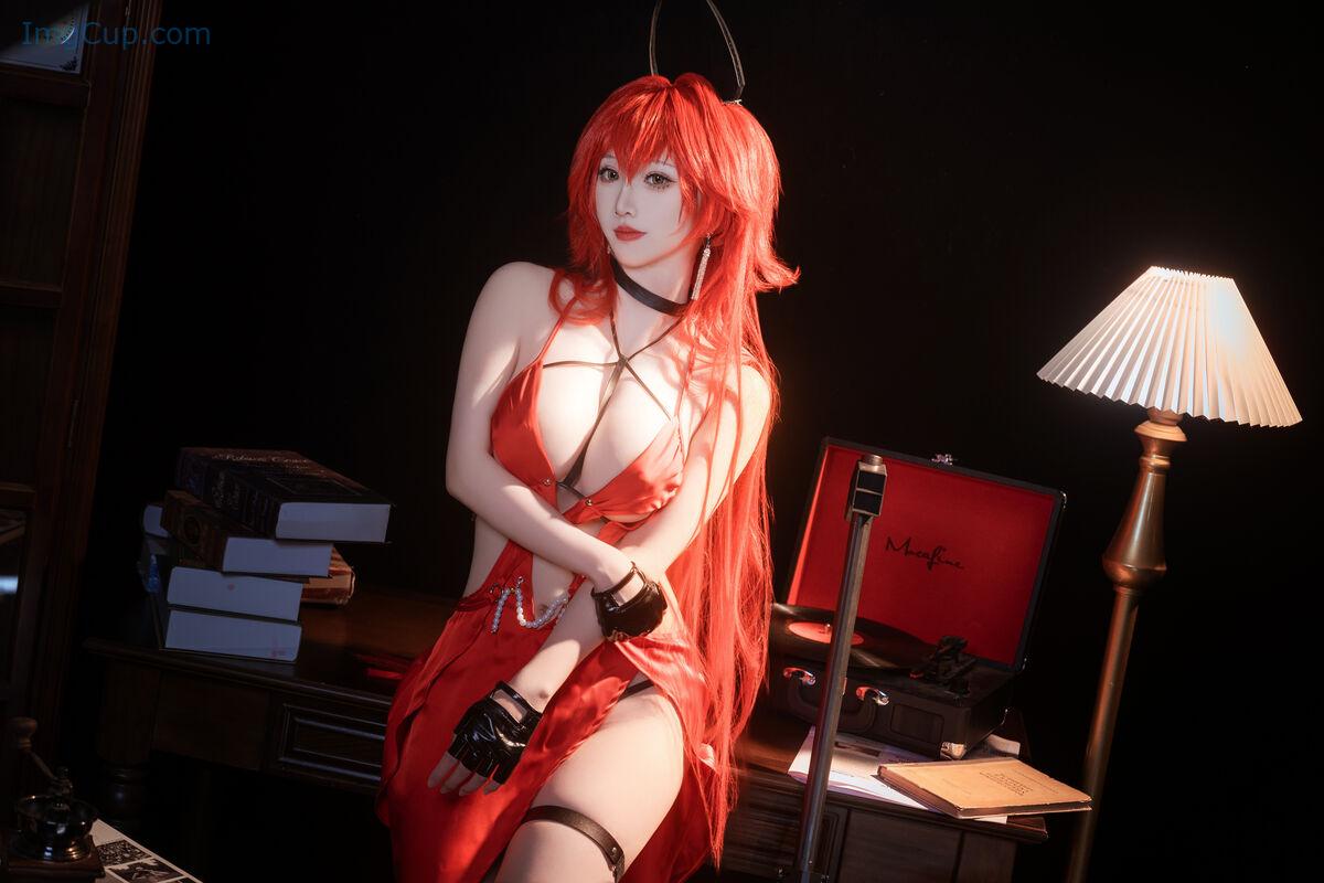 1775887158_280_Coser@面饼仙儿-–-Nikke-小红帽礼服.jpg 1775887158 280 Coser@面饼仙儿 – Nikke 小红帽礼服