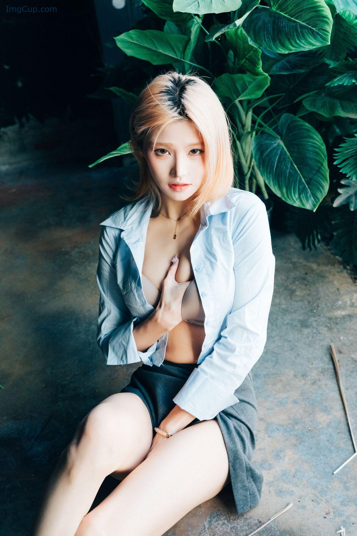 1775907671_126_Loozy-Taeri-–-Enslave-SVer.jpg 1775907671 126 Loozy Taeri – Enslave SVer