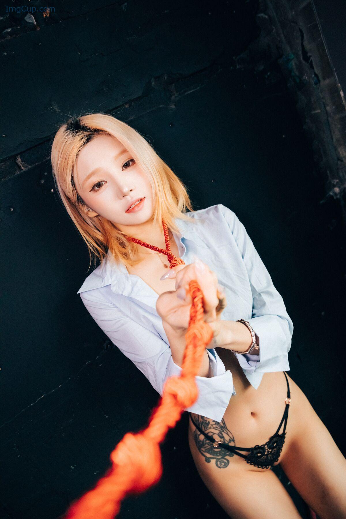 1775907722_828_Loozy-Taeri-–-Enslave-SVer.jpg 1775907722 828 Loozy Taeri – Enslave SVer