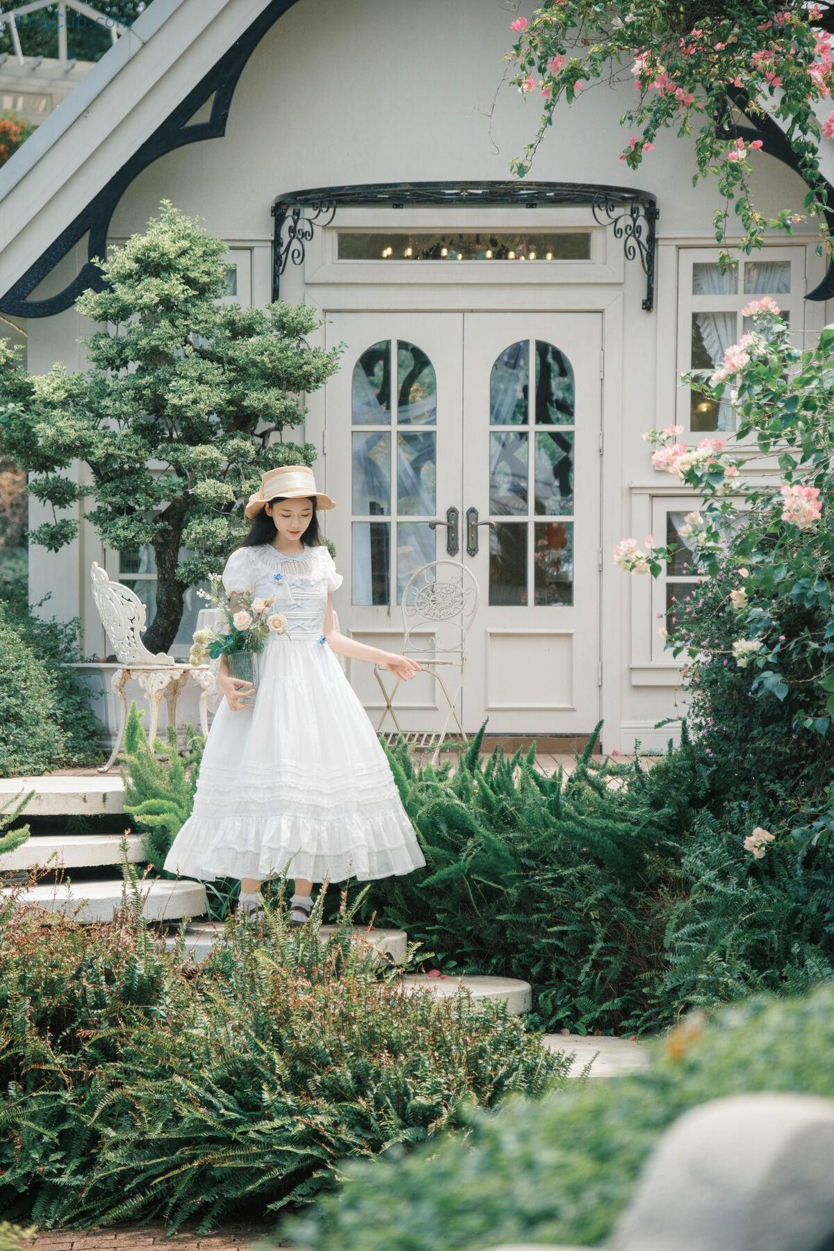 1775956189_590_YiTuYu艺图语-Vol7866-Zzzhen.jpg 1775956189 590 YiTuYu艺图语 Vol7866 Zzzhen