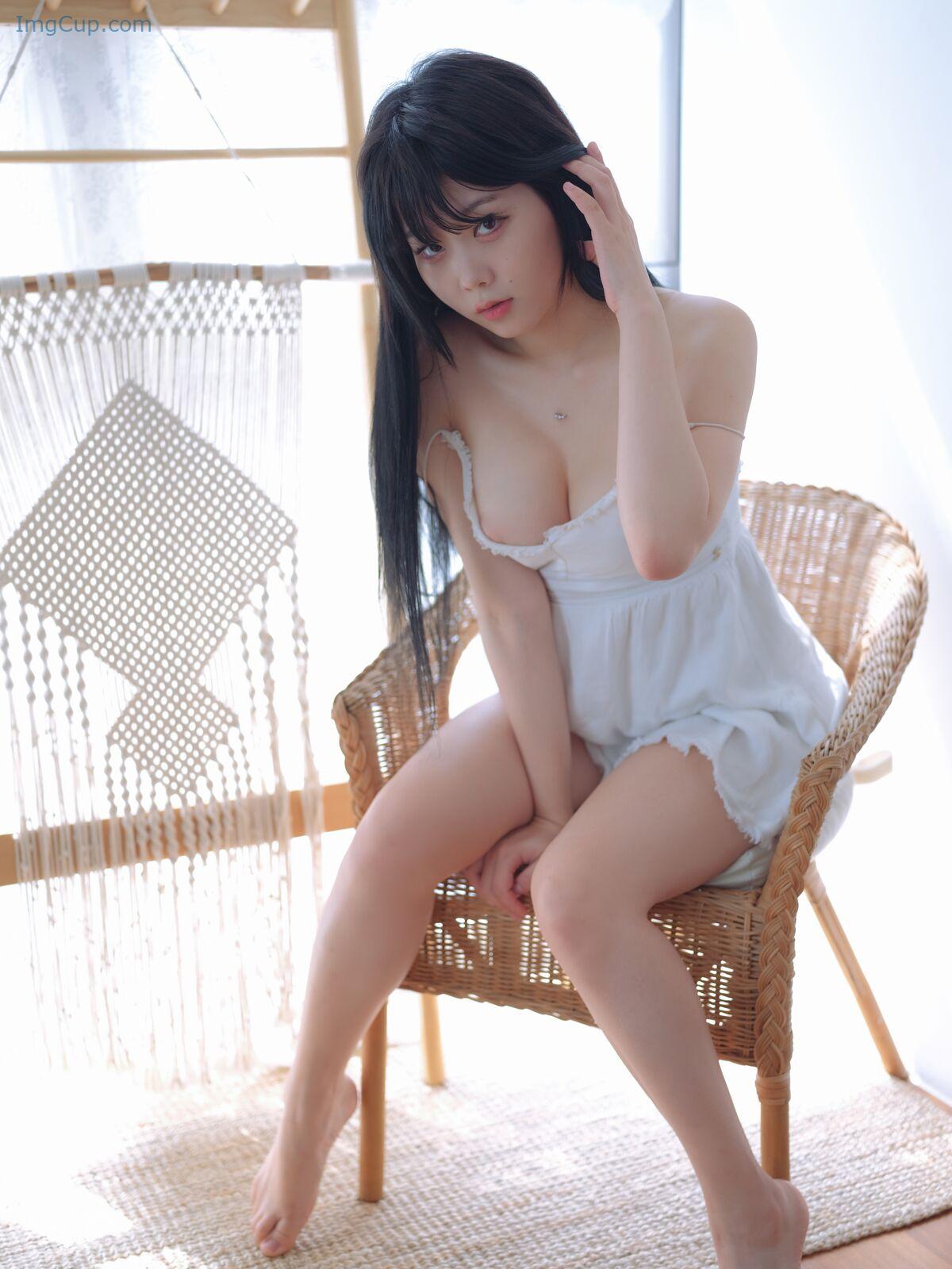1775984699_961_Yo-U-Zia-지아-–-Secret.jpg 1775984699 961 Yo U Zia 지아 – Secret