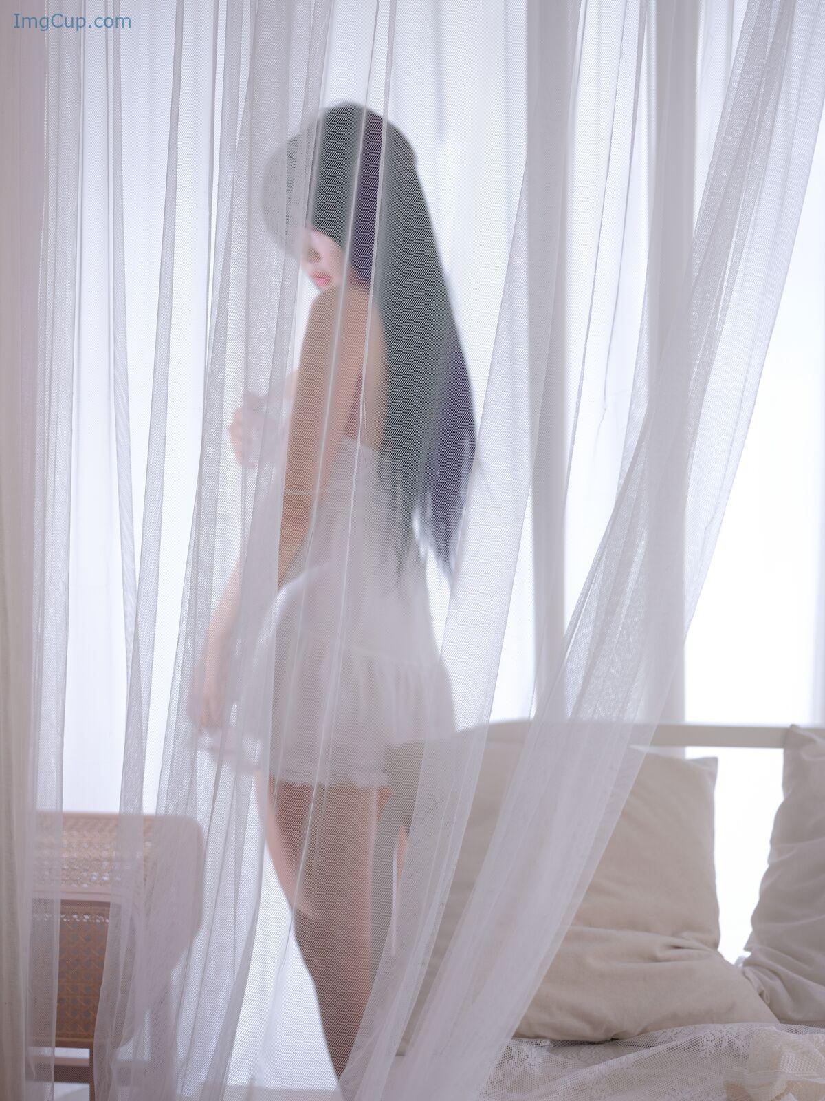 1775984793_284_Yo-U-Zia-지아-–-Secret.jpg 1775984793 284 Yo U Zia 지아 – Secret