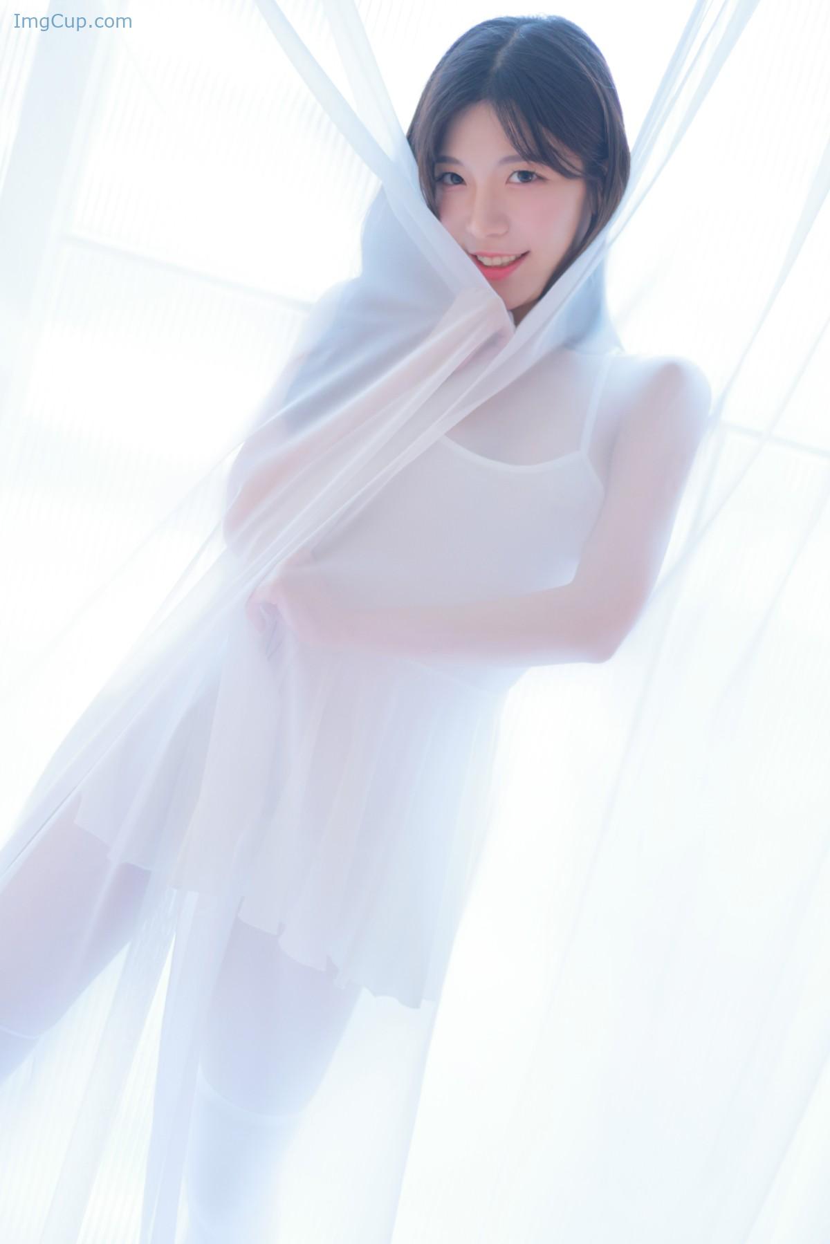 1776035989_670_Patreon-쏘블리-@leeesovely-–-Apr-2023-Photos-B.jpg 1776035989 670 Patreon 쏘블리 @leeesovely – Apr 2023 Photos B