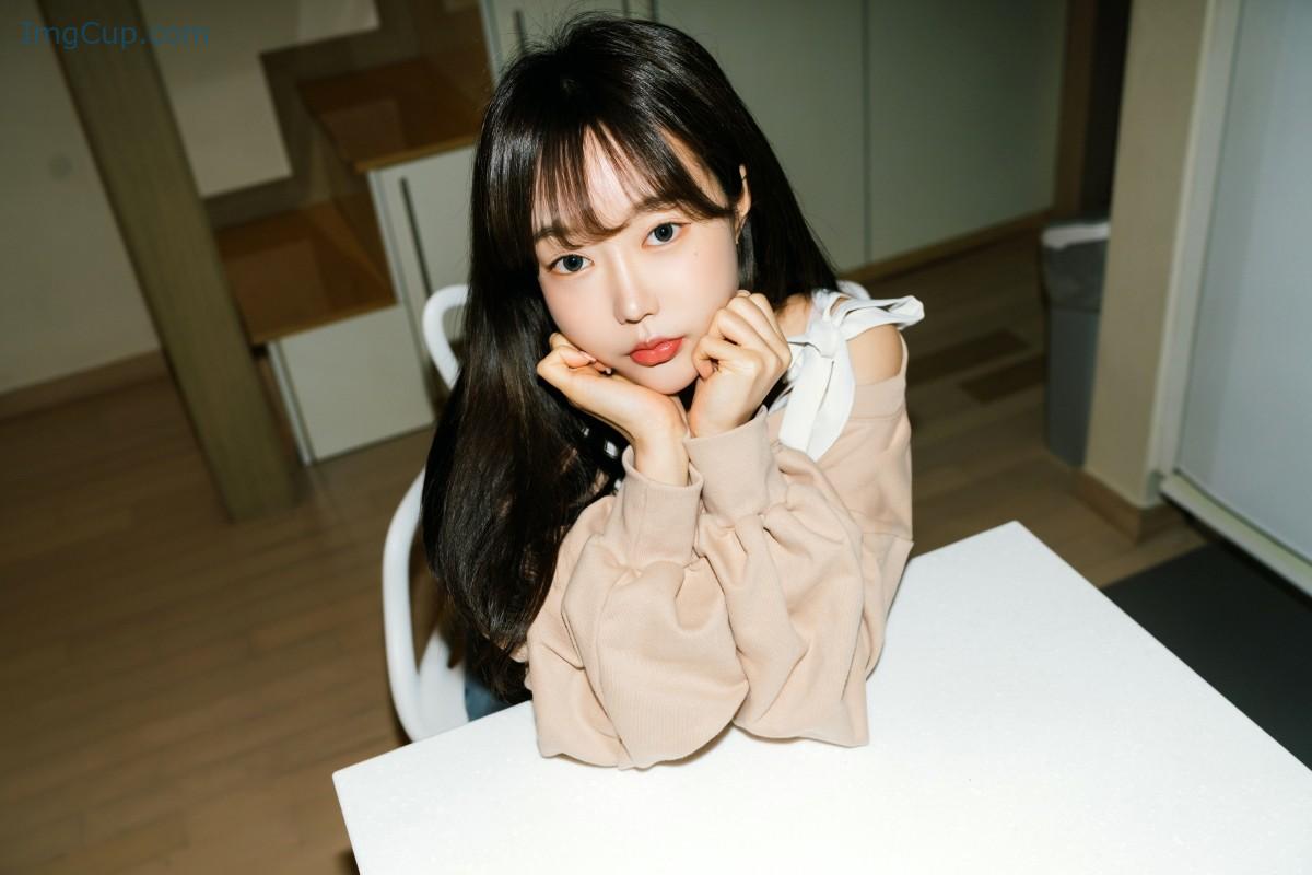 1776043162_324_Moon-Night-Snap-Jucy-쥬시-–-Girlfriends-Room.jpg 1776043162 324 Moon Night Snap Jucy 쥬시 – Girlfriends Room