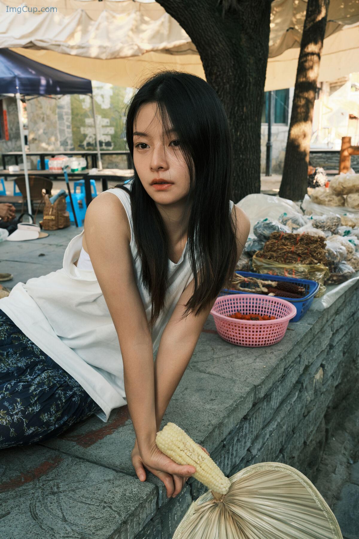 1776043385_285_YiTuYu艺图语-Vol7853-Hu-Die-Mei-Mei.jpg 1776043385 285 YiTuYu艺图语 Vol7853 Hu Die Mei Mei