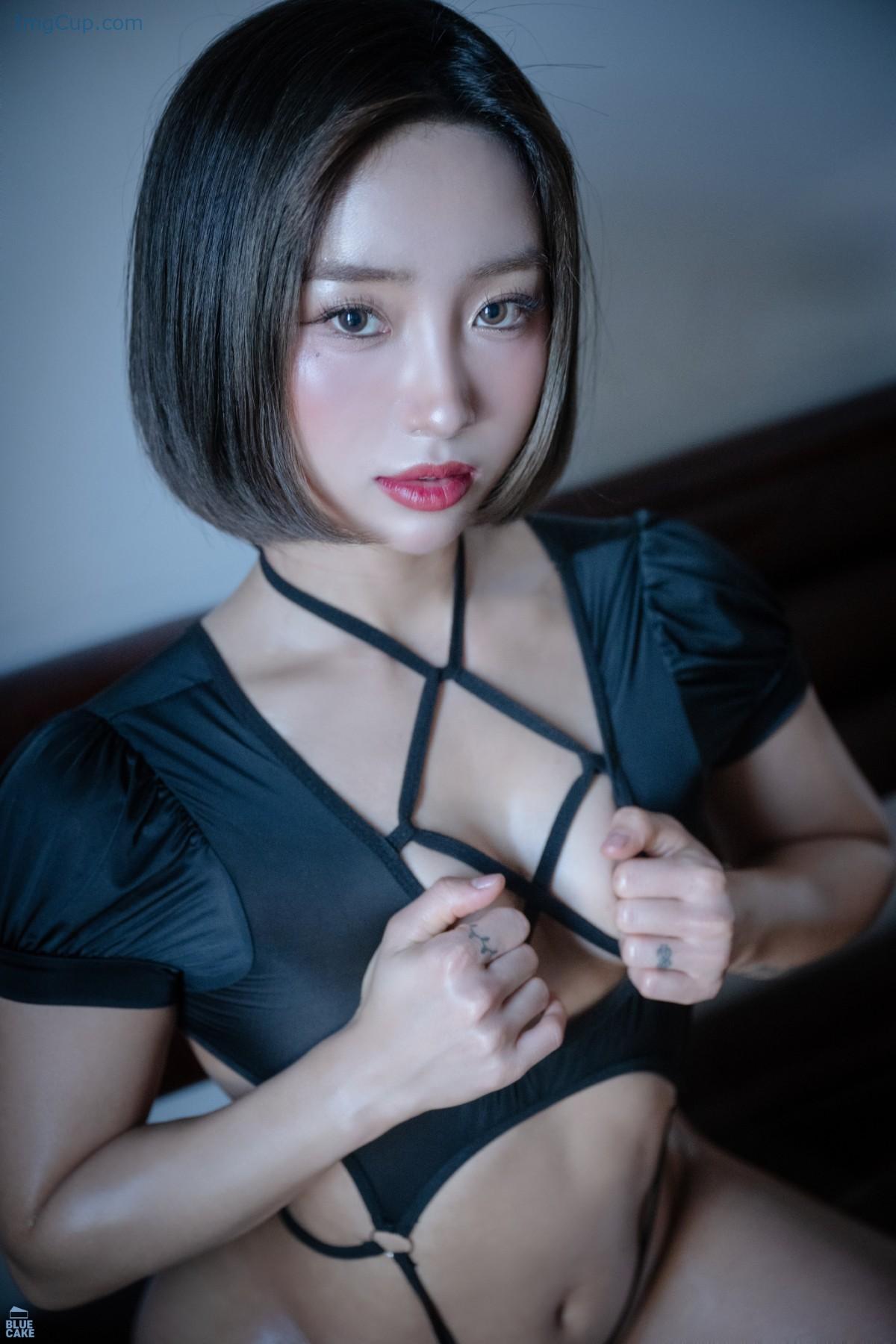 1776079806_706_BLUECAKE-Booty-Queen-–-Pick-Me-Suit.jpg 1776079806 706 BLUECAKE Booty Queen – Pick Me Suit