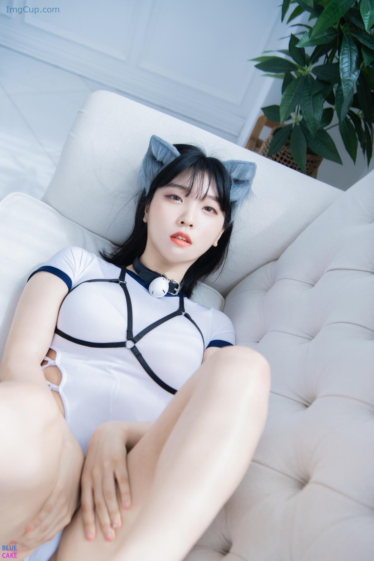 1776116850_248_BLUECAKE-Song-Hana-송하나-–-Strange-Cat.jpg 1776116850 248 BLUECAKE Song Hana 송하나 – Strange Cat