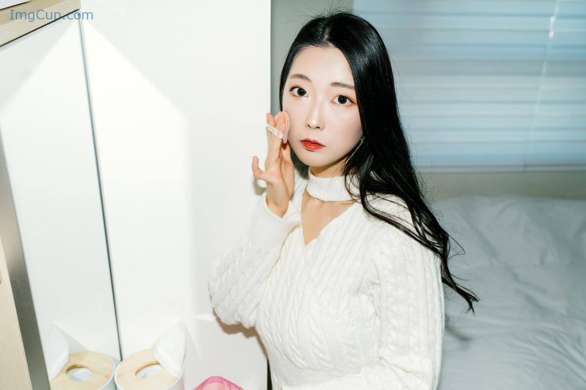 1776171839_233_Moon-Night-Snap-Mona-모나-–-In-the-Room.jpg 1776171839 233 Moon Night Snap Mona 모나 – In the Room