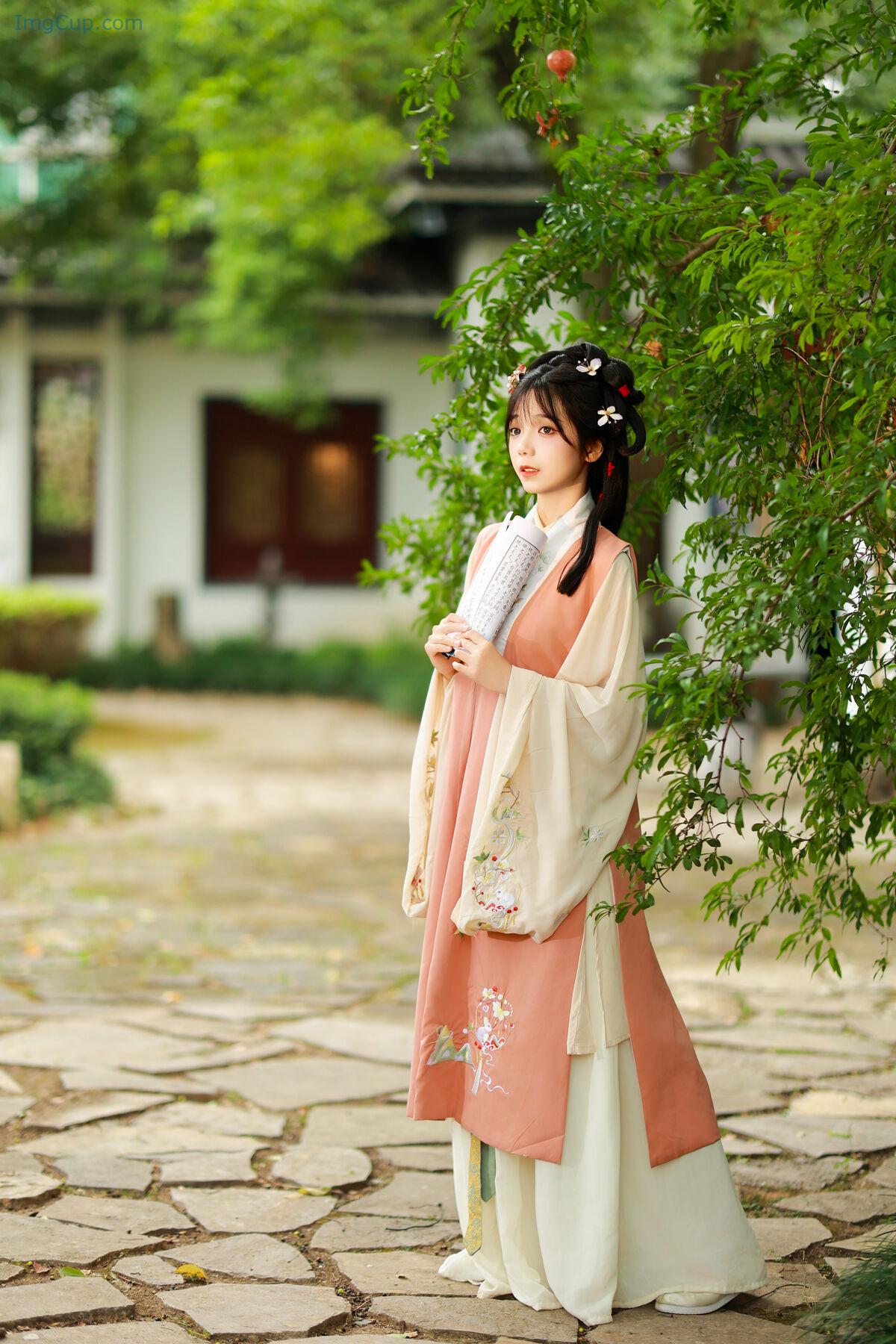 1776188662_675_YiTuYu艺图语-Vol7845-Jie-Ruan-Tang.jpg 1776188662 675 YiTuYu艺图语 Vol7845 Jie Ruan Tang