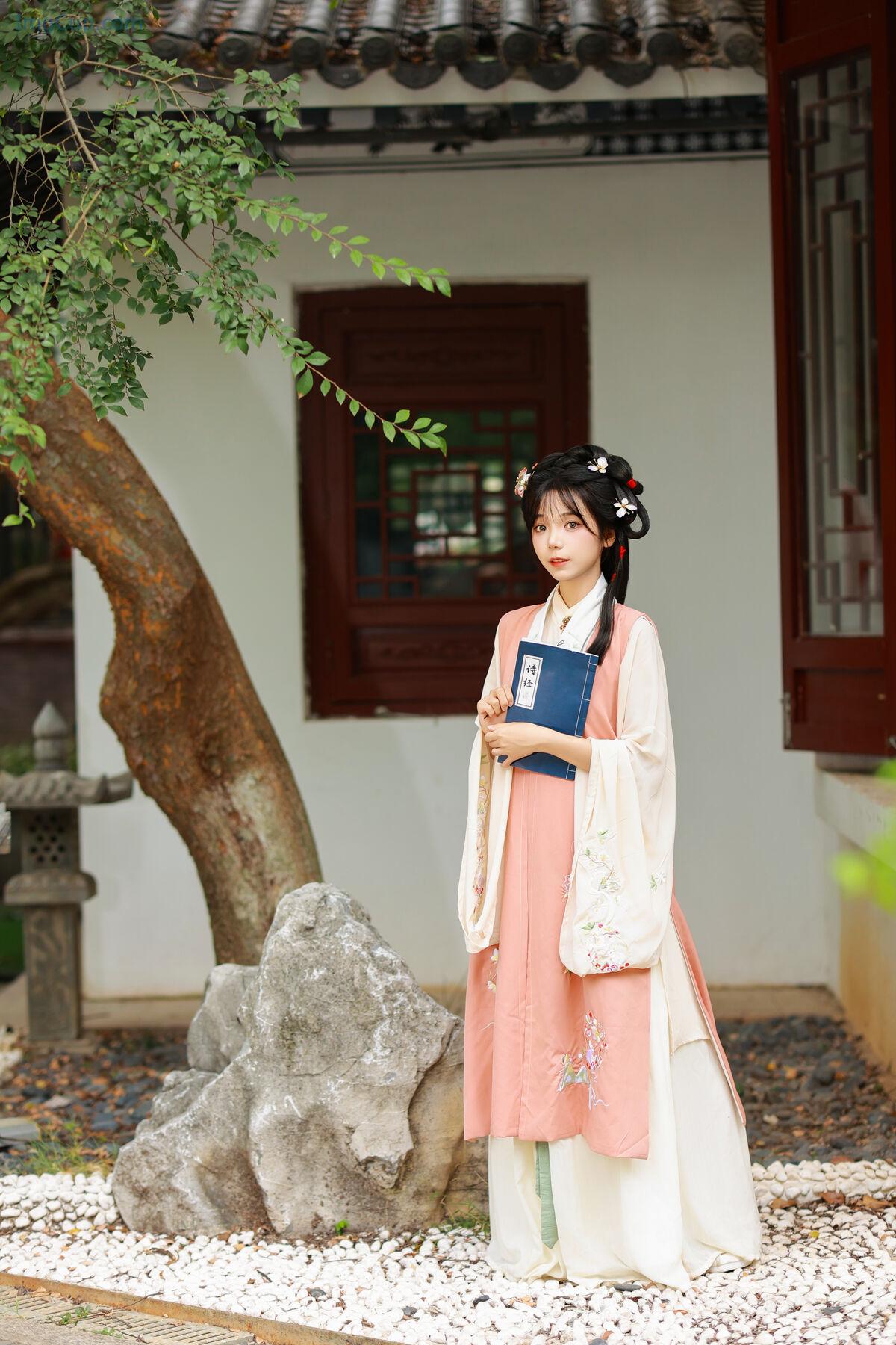 1776188667_551_YiTuYu艺图语-Vol7845-Jie-Ruan-Tang.jpg 1776188667 551 YiTuYu艺图语 Vol7845 Jie Ruan Tang