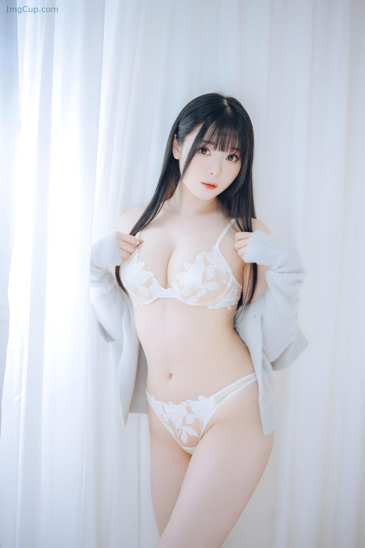 1776191526_671_Coser@霜月Shimo-–-DL版写真集」週末彼女-Part1.jpg 1776191526 671 Coser@霜月Shimo – DL版写真集」週末彼女 Part1