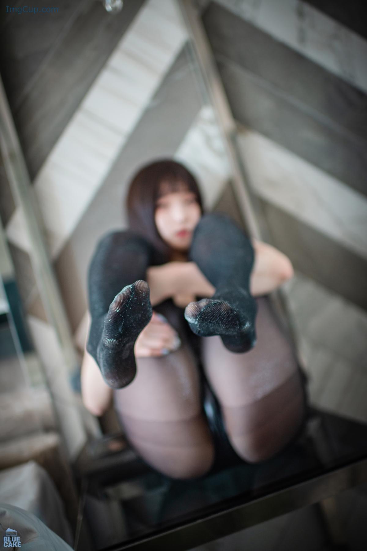 1776237823_168_BLUECAKE-Bambi-밤비-–-Black-Mist-Mesh-And-Stocking-B.jpg 1776237823 168 BLUECAKE Bambi 밤비 – Black Mist Mesh And Stocking B