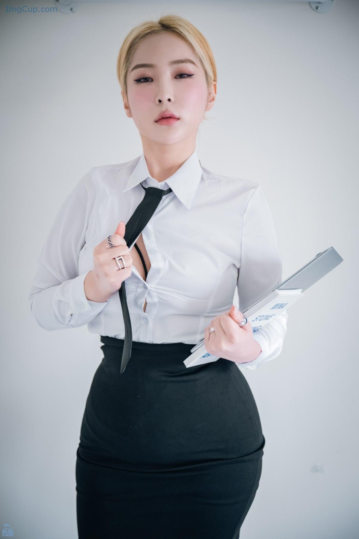 1776255958_277_BlueCake-Jinju-–-Tie-Me-Up-Rope-REDVer.jpg 1776255958 277 BlueCake Jinju – Tie Me Up Rope REDVer